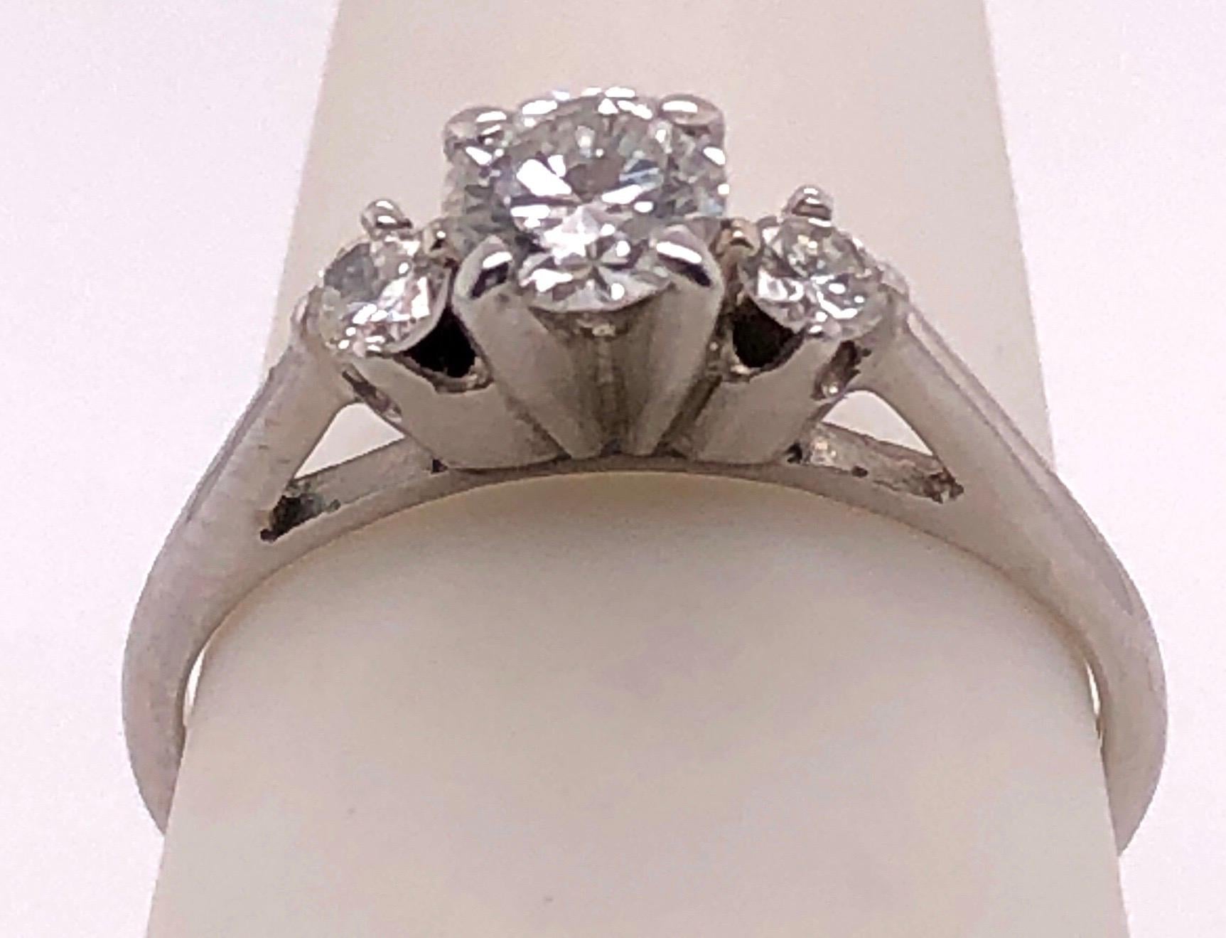 Women's or Men's 14 Karat White Gold Engagement Ring 0.64 Total Diamond Weight For Sale