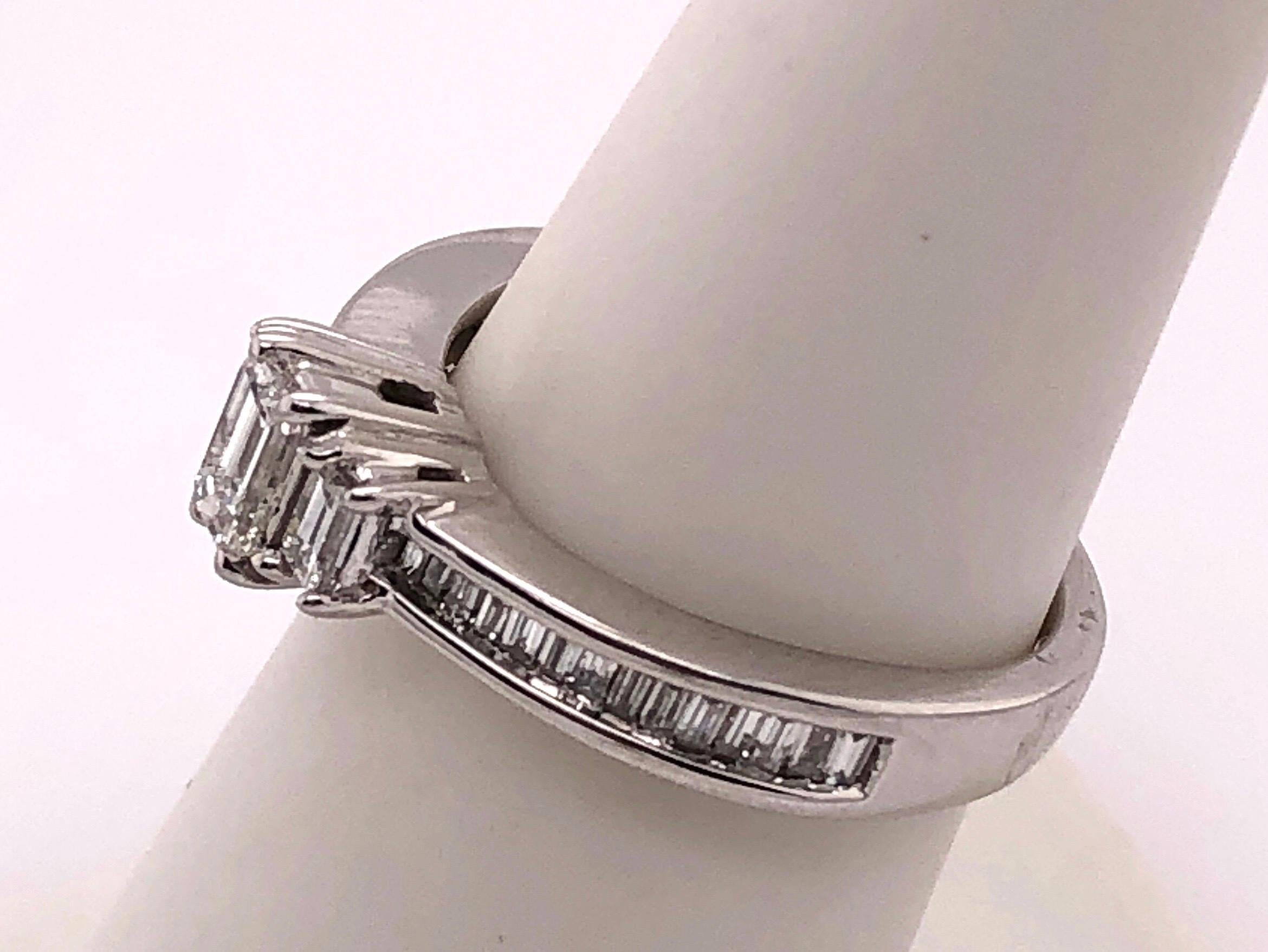 14 Karat White Gold Engagement Ring 0.75 Total Diamond Weight In Good Condition For Sale In Stamford, CT