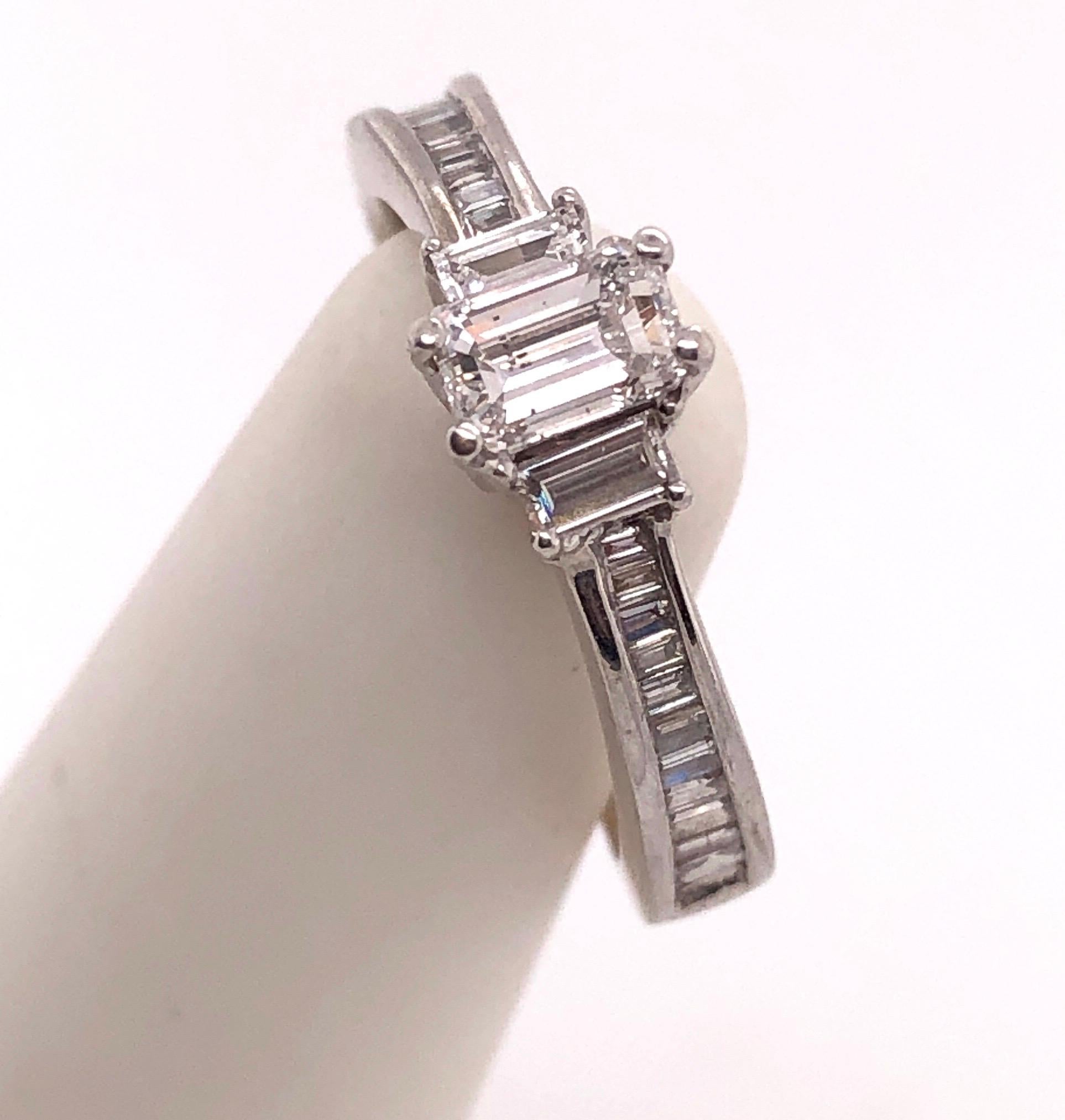 14 Karat White Gold Engagement Ring Bridal Ring 0.75 Total Diamond Weight For Sale 2
