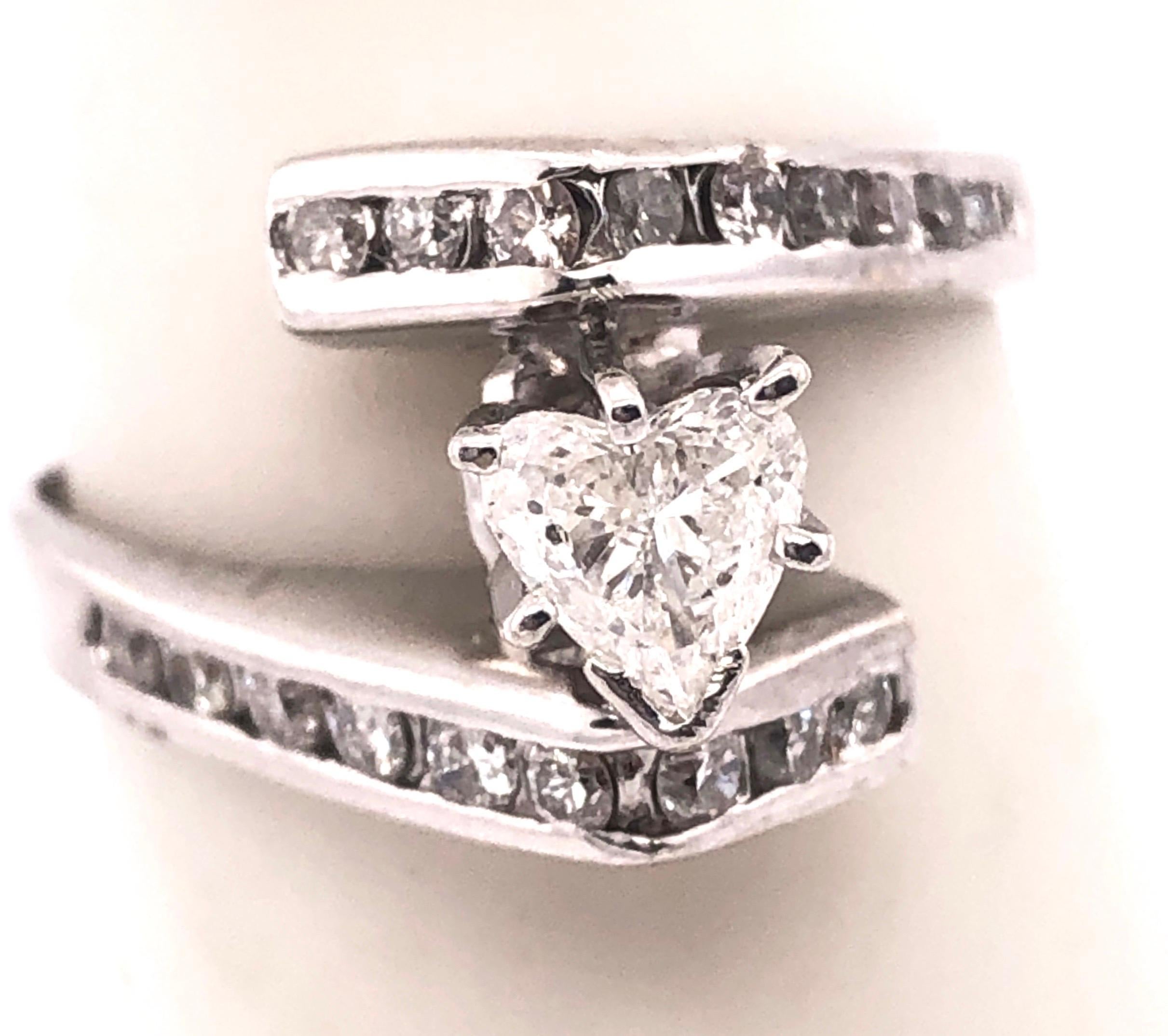 Bague de fiançailles / bague de mariage en or blanc 14 carats Poids total des diamants de 1 carat Unisexe en vente