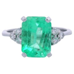 14kt White Gold Engagement Ring with 4.15 Cts Emerald & Diamonds