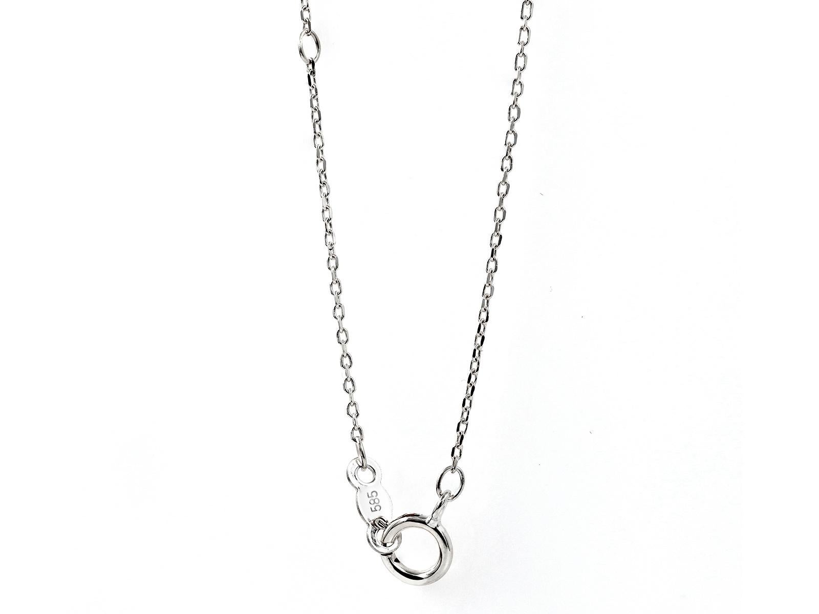 Collana con sette cuori graduati in oro bianco 14KT in vendita 2