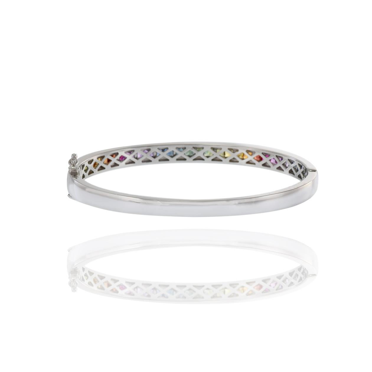 Bracciale in oro bianco 14KT con zaffiri e diamanti multicolore in vendita 1