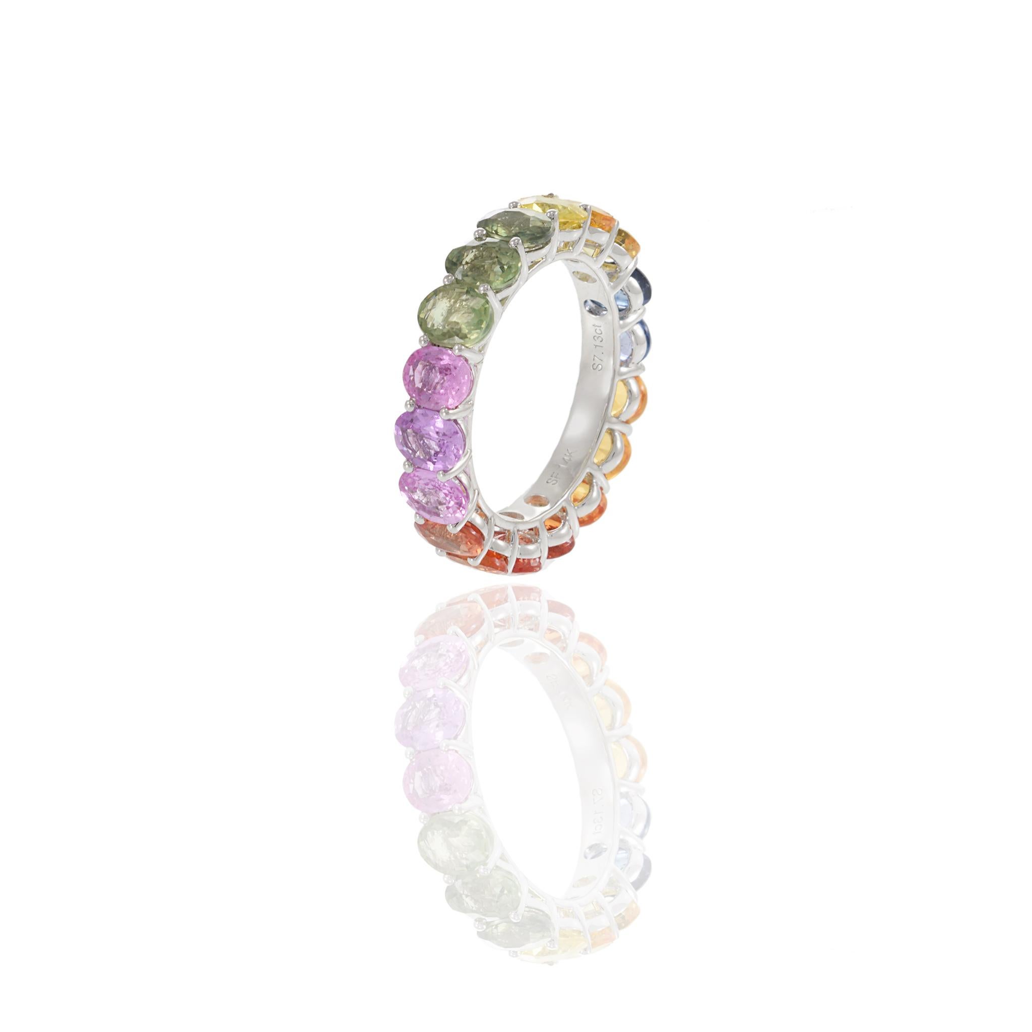 14KT White Gold Multi Color Sapphire Band In Excellent Condition For Sale In New York, NY