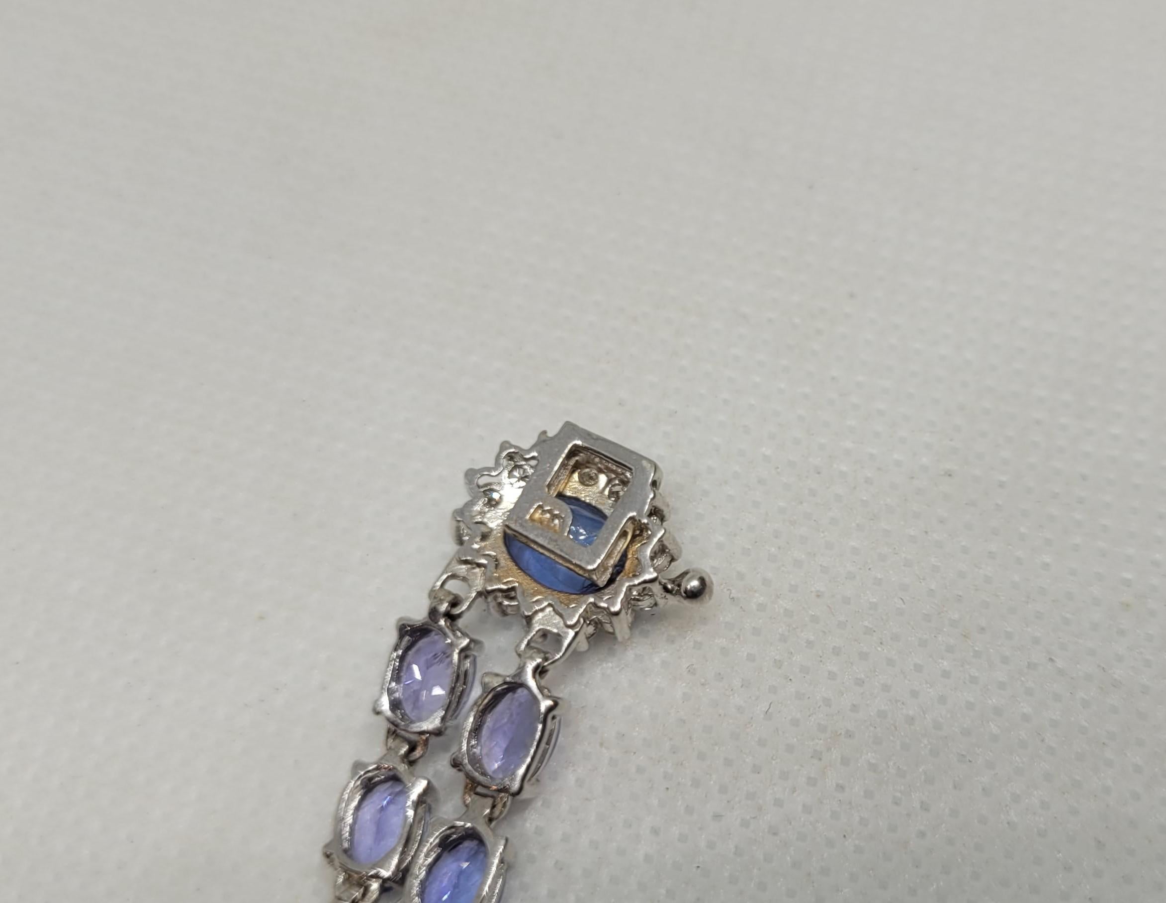 Modern 14kt White Gold Natural 22.35cttw Tanzanite  & .40cttw Diamond Bracelet, 7.25 In For Sale