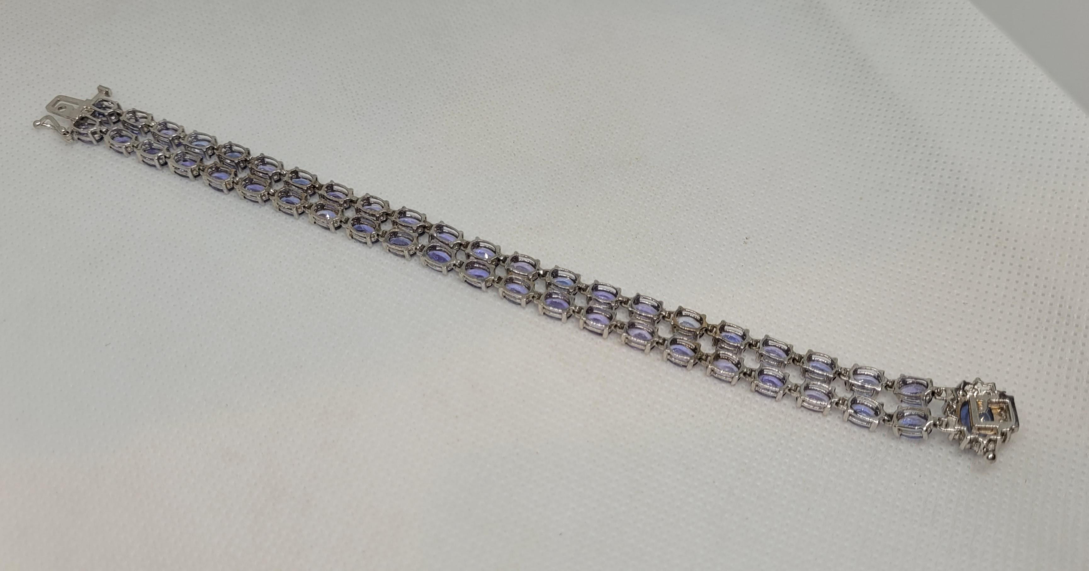 Oval Cut 14kt White Gold Natural 22.35cttw Tanzanite  & .40cttw Diamond Bracelet, 7.25 In For Sale