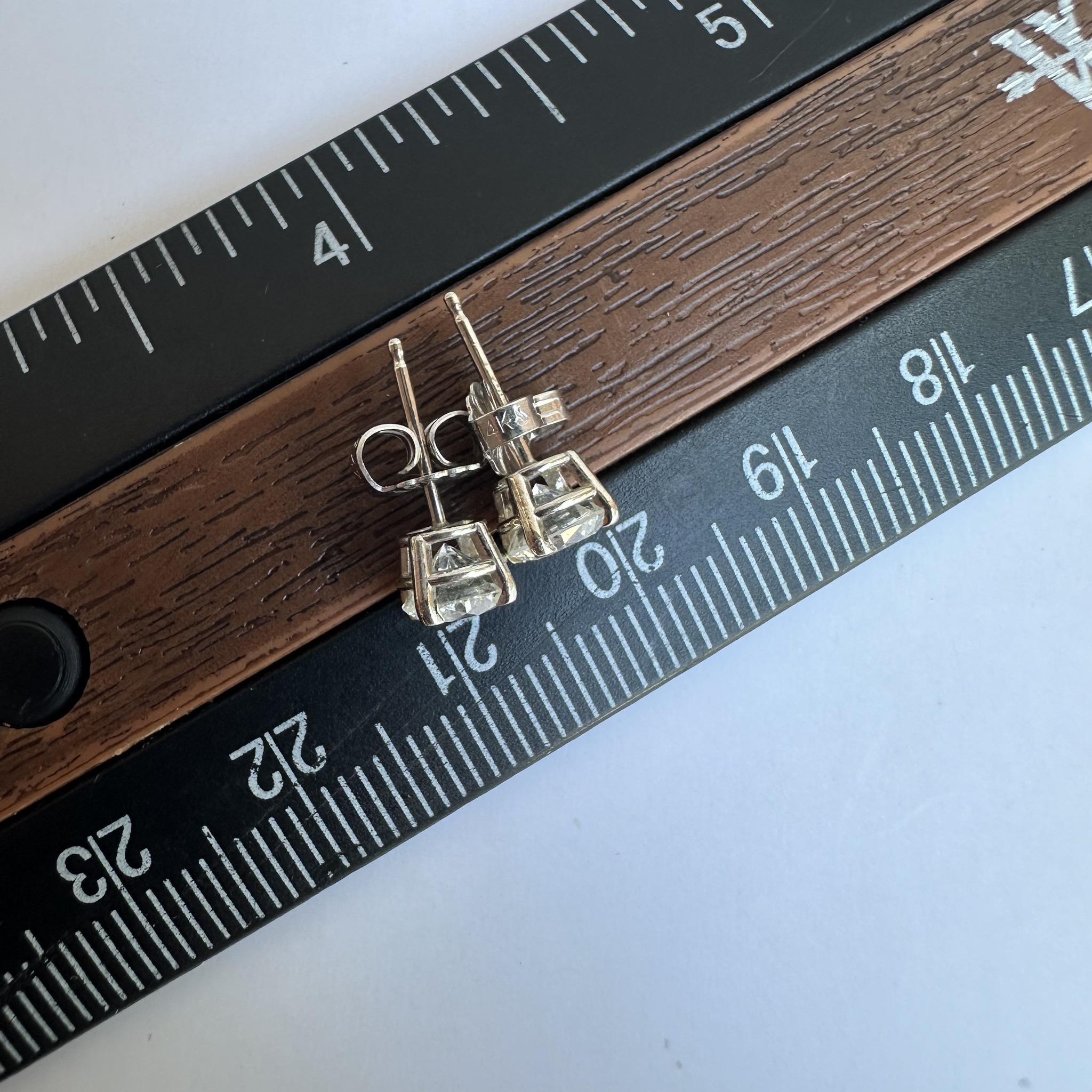 Women's or Men's 14kt White Gold Natural Diamond Studs - 1.2ctw I VS2 Round Diamonds, Pre-Loved For Sale