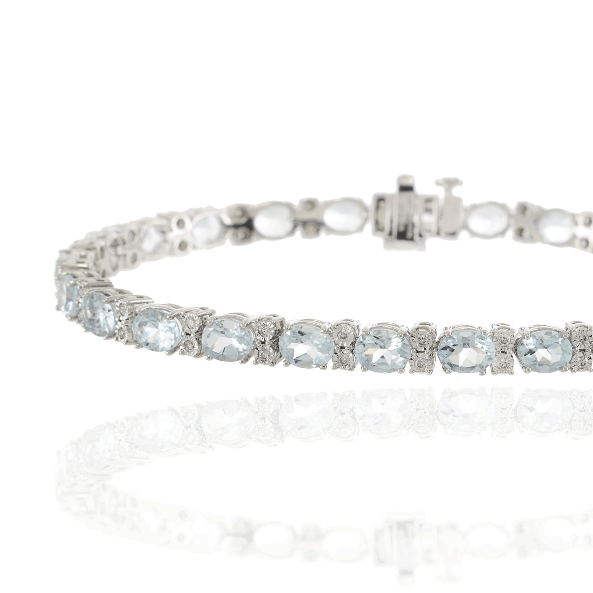 De las mujeres 14KT White Gold Oval Aquamarine and Diamond Bracelet en venta