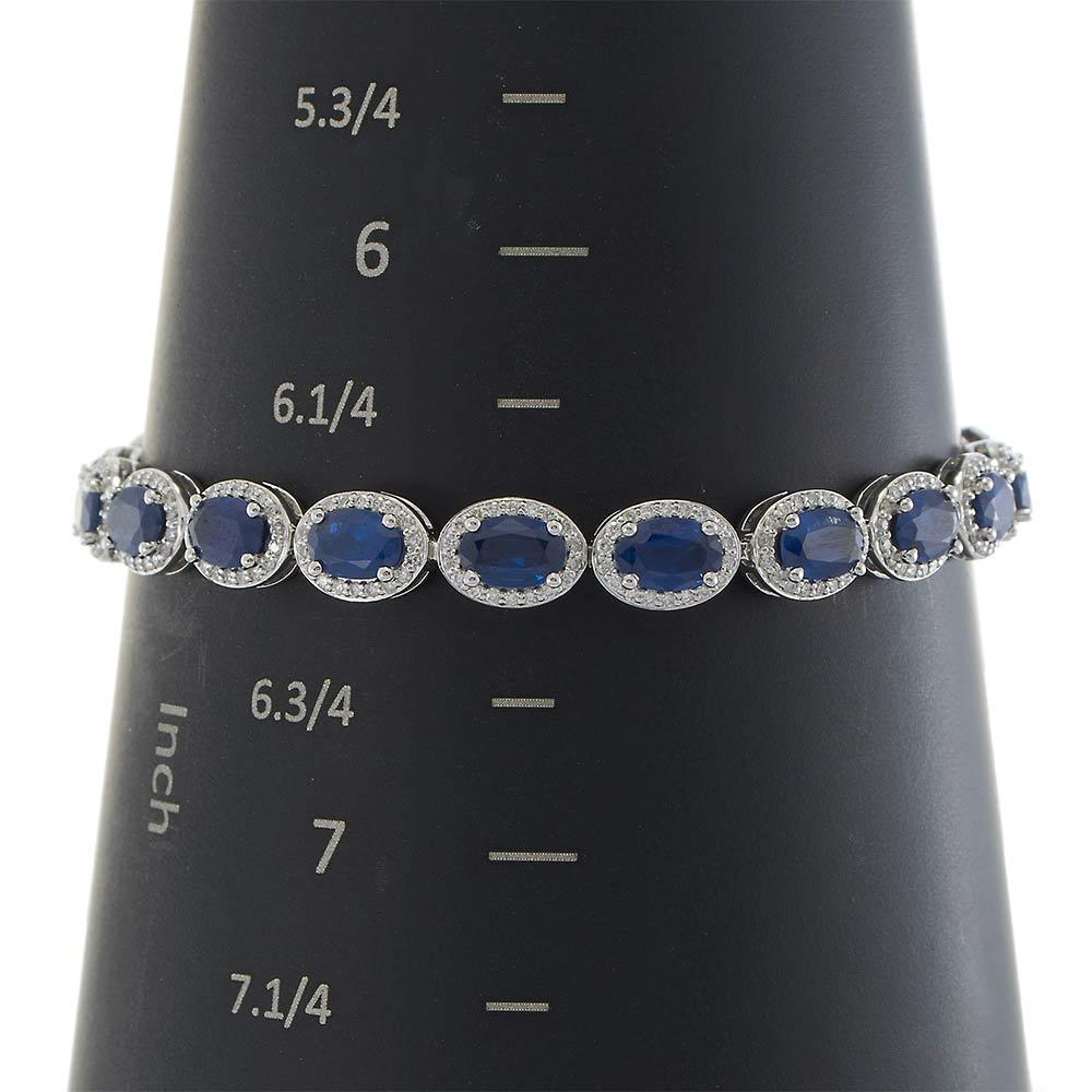14KT White Gold Oval Sapphire and Diamond Bracelet Neuf - En vente à New York, NY