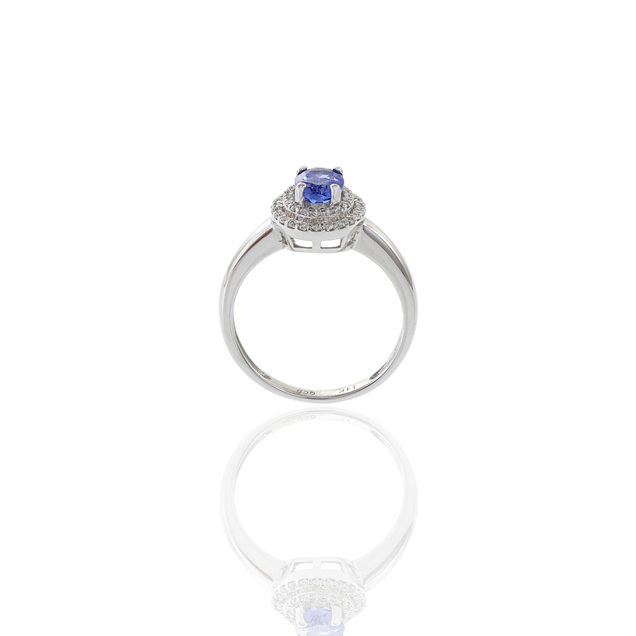 Anello aureola ovale con tanzanite e diamante in oro bianco 14KT in vendita 2