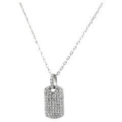 Collier pendentif Dog Tag en or blanc 14KT avec diamants pavés