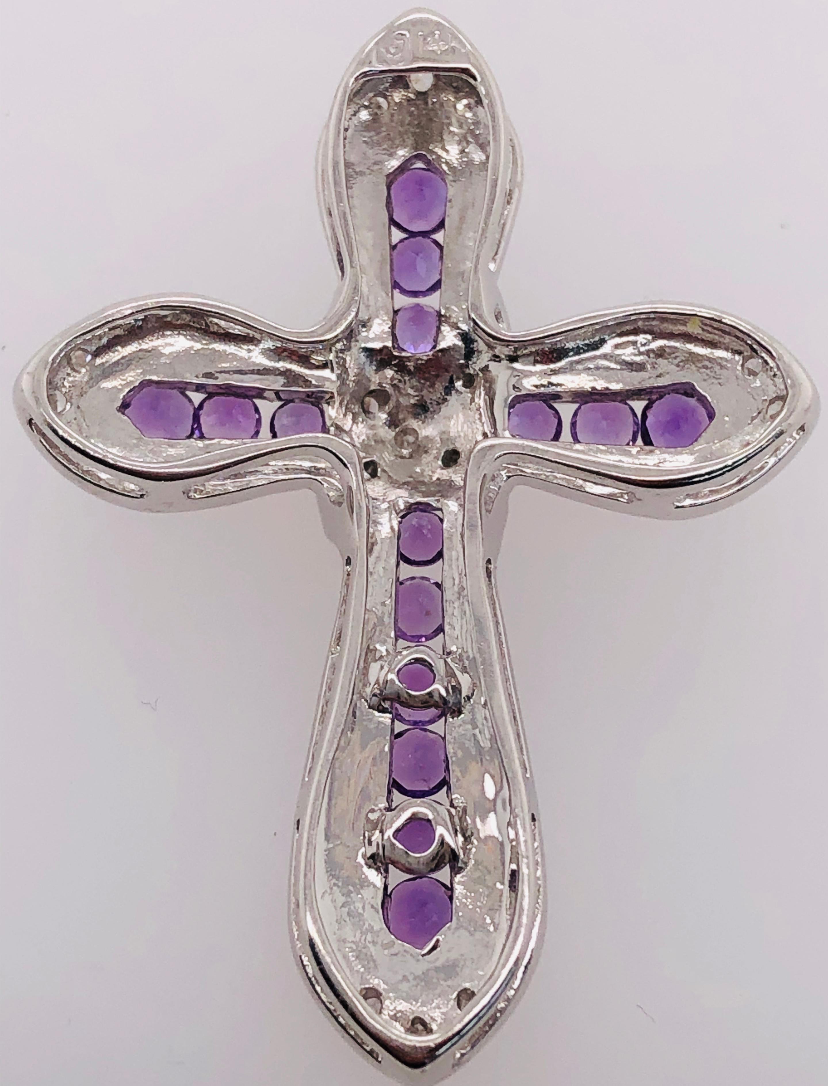 Round Cut 14 Karat White Gold Pendant Cross with Amethysts and Diamonds For Sale