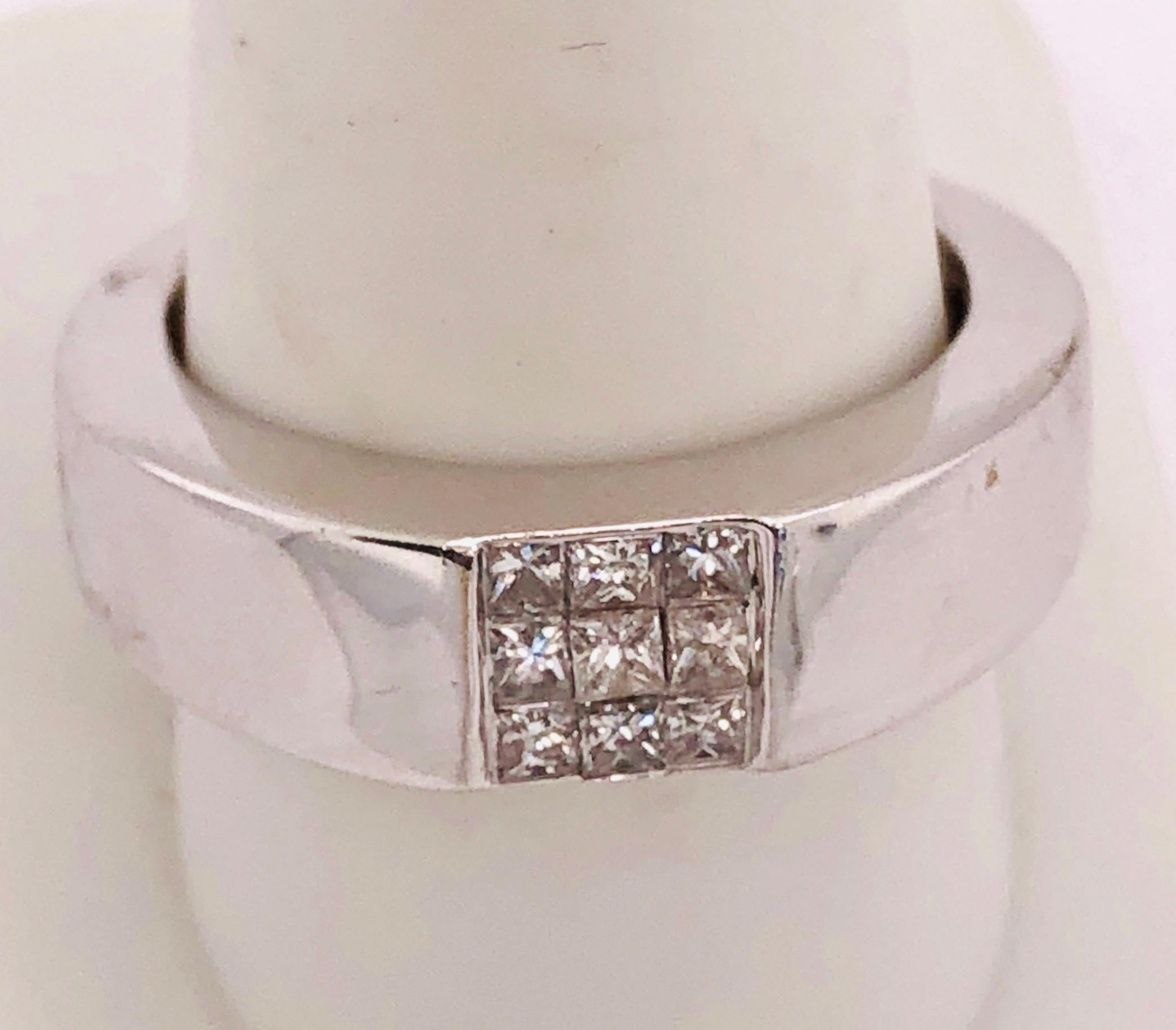 Women's or Men's 14 Karat White Gold Ring or Wedding Band with 9 Diamond Cluster For Sale