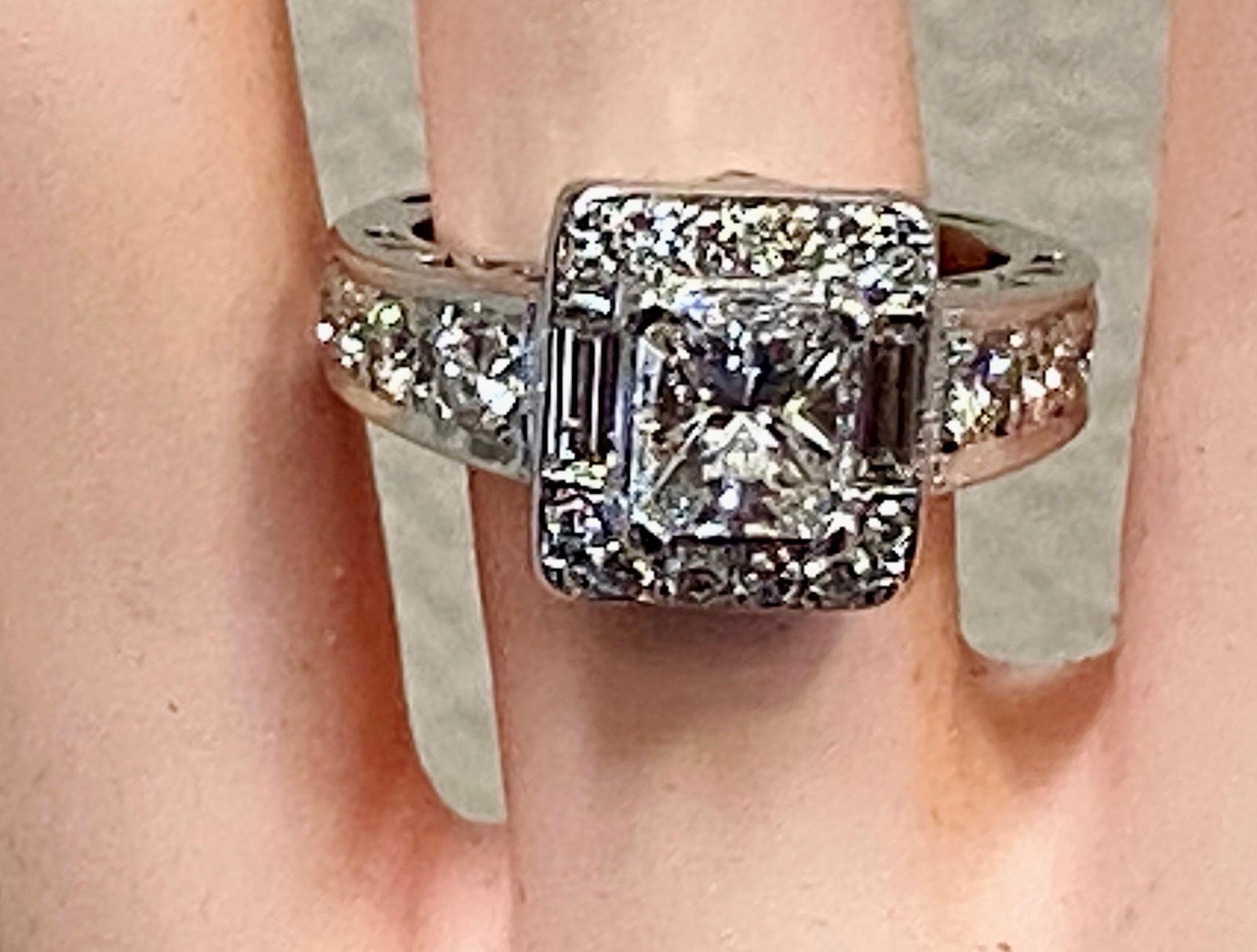 14KT White Gold Ring with 1.75 ct Princess Cut  and 24 Diamonds In Excellent Condition For Sale In Palm Desert, CA