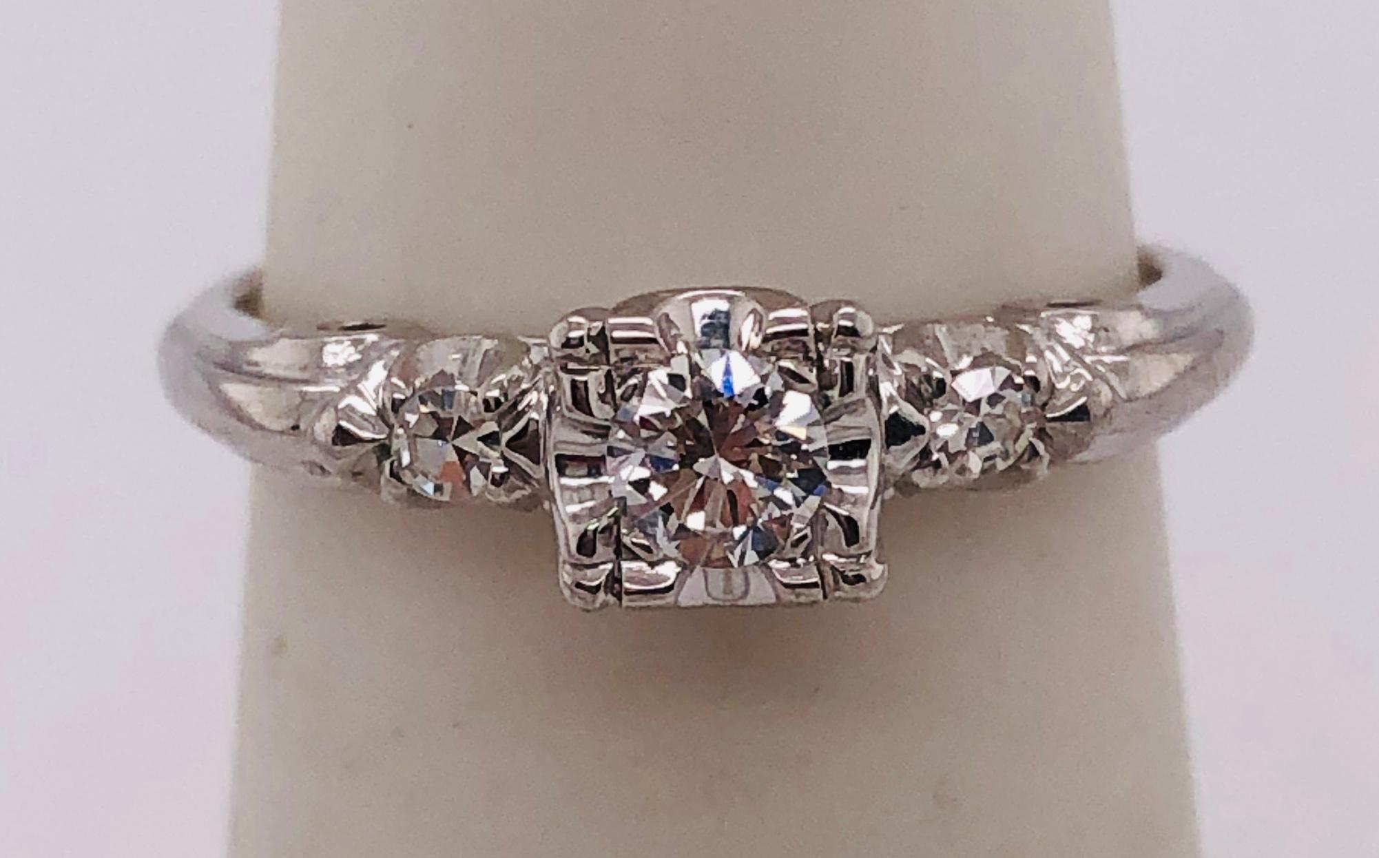 Women's or Men's 14 Karat White Gold Ring with Diamond For Sale