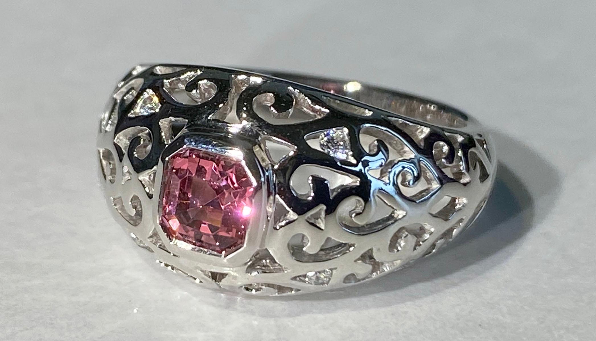 Modern 14kt White Gold Ring with Diamonds & Pink Spinel For Sale