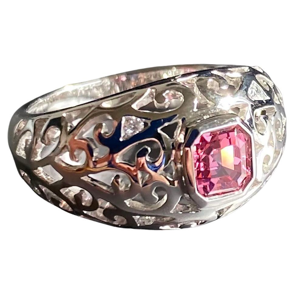 14kt White Gold Ring with Diamonds & Pink Spinel For Sale
