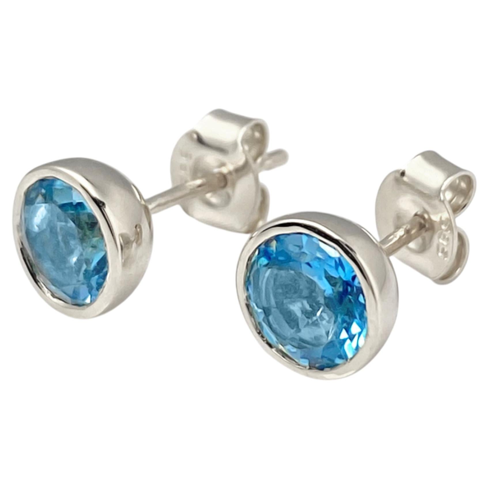 14KT White Gold Round Blue Topaz Bezel-Set Stud Earrings