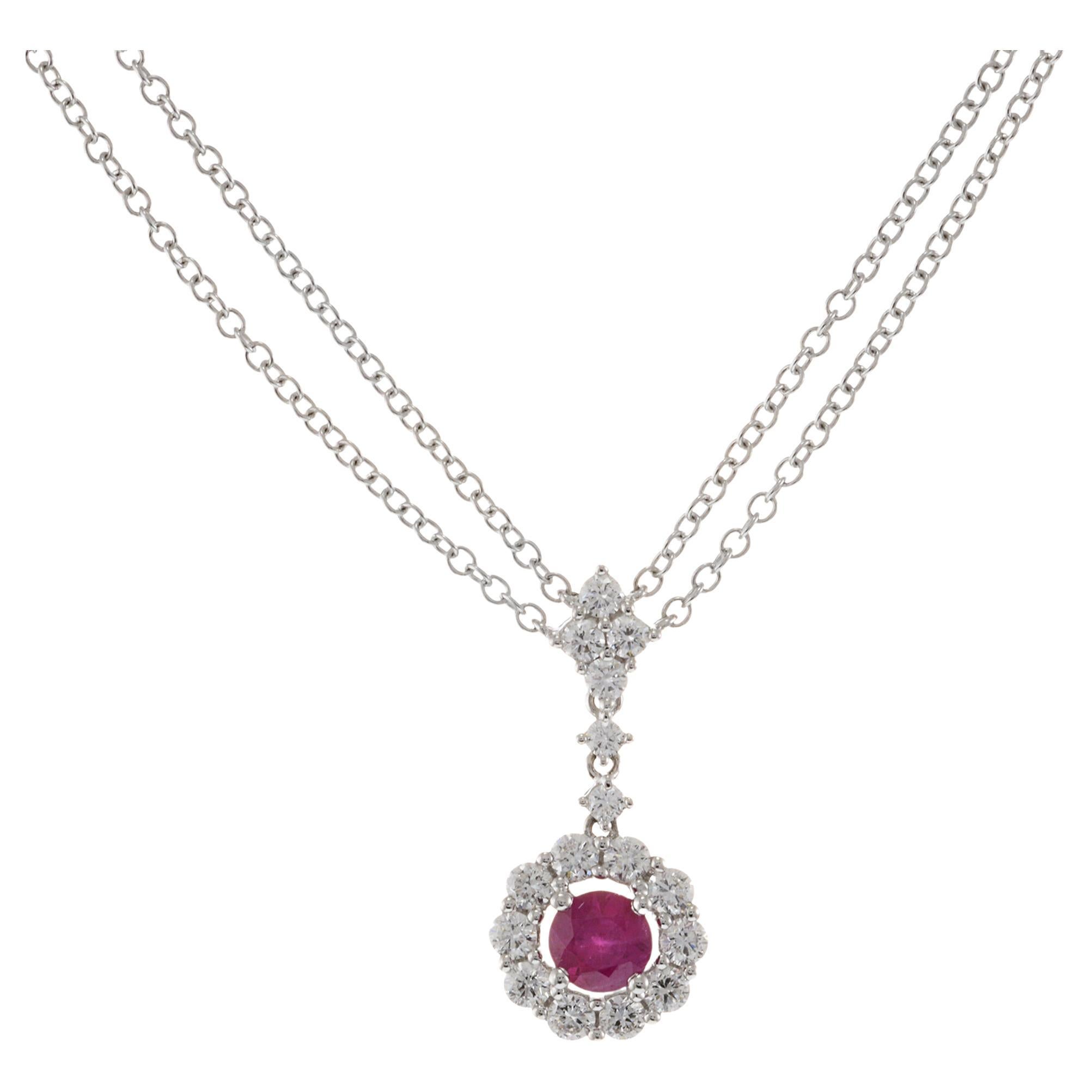 Gota en racimo de flores de rubí de oro blanco de 14 quilates con diamantes y doble cadena