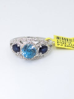 14KT White Gold Sapphire And Blue Zircon And Diamond Ring 4.3g