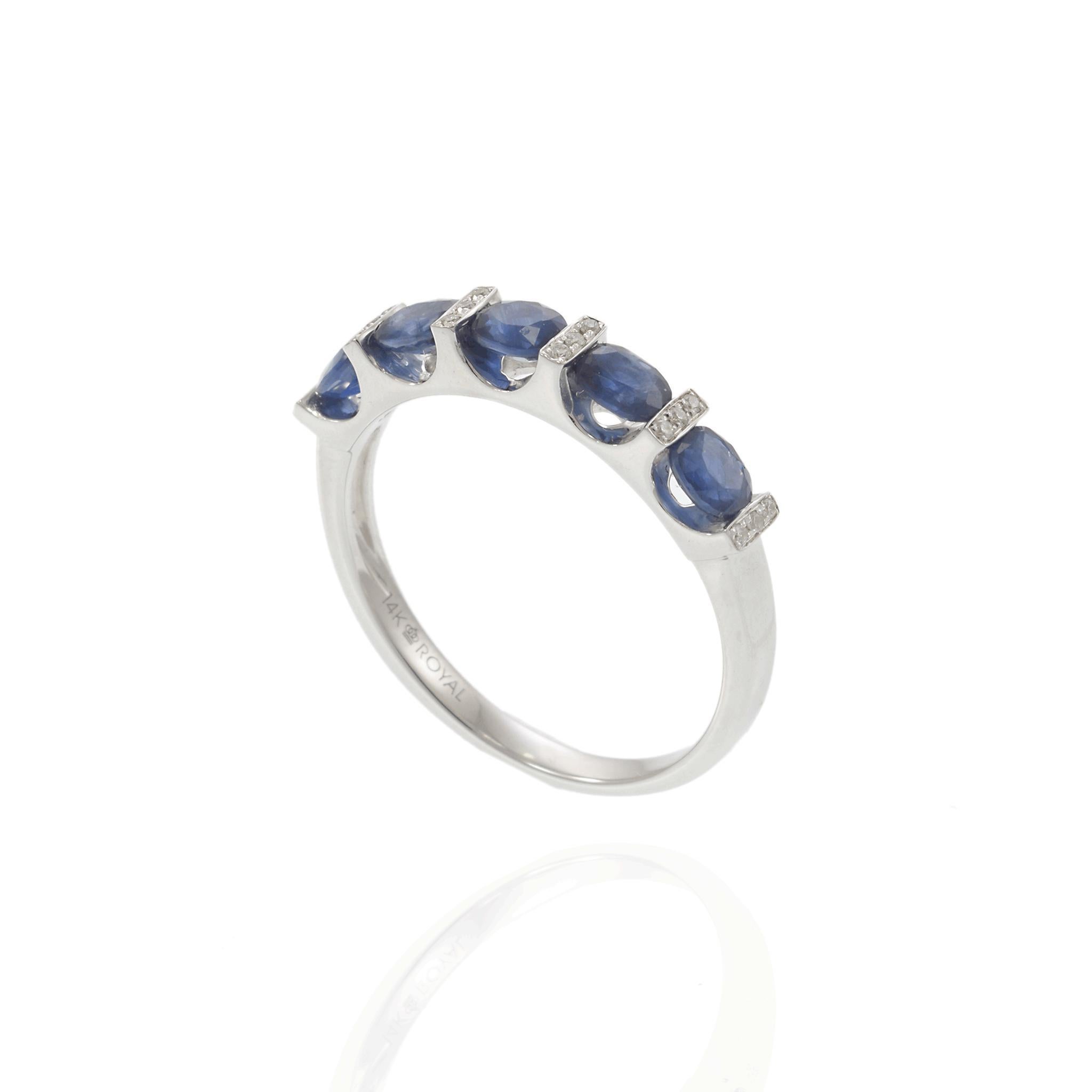 Donna Anello alternato con zaffiro e diamante in oro bianco 14KT in vendita