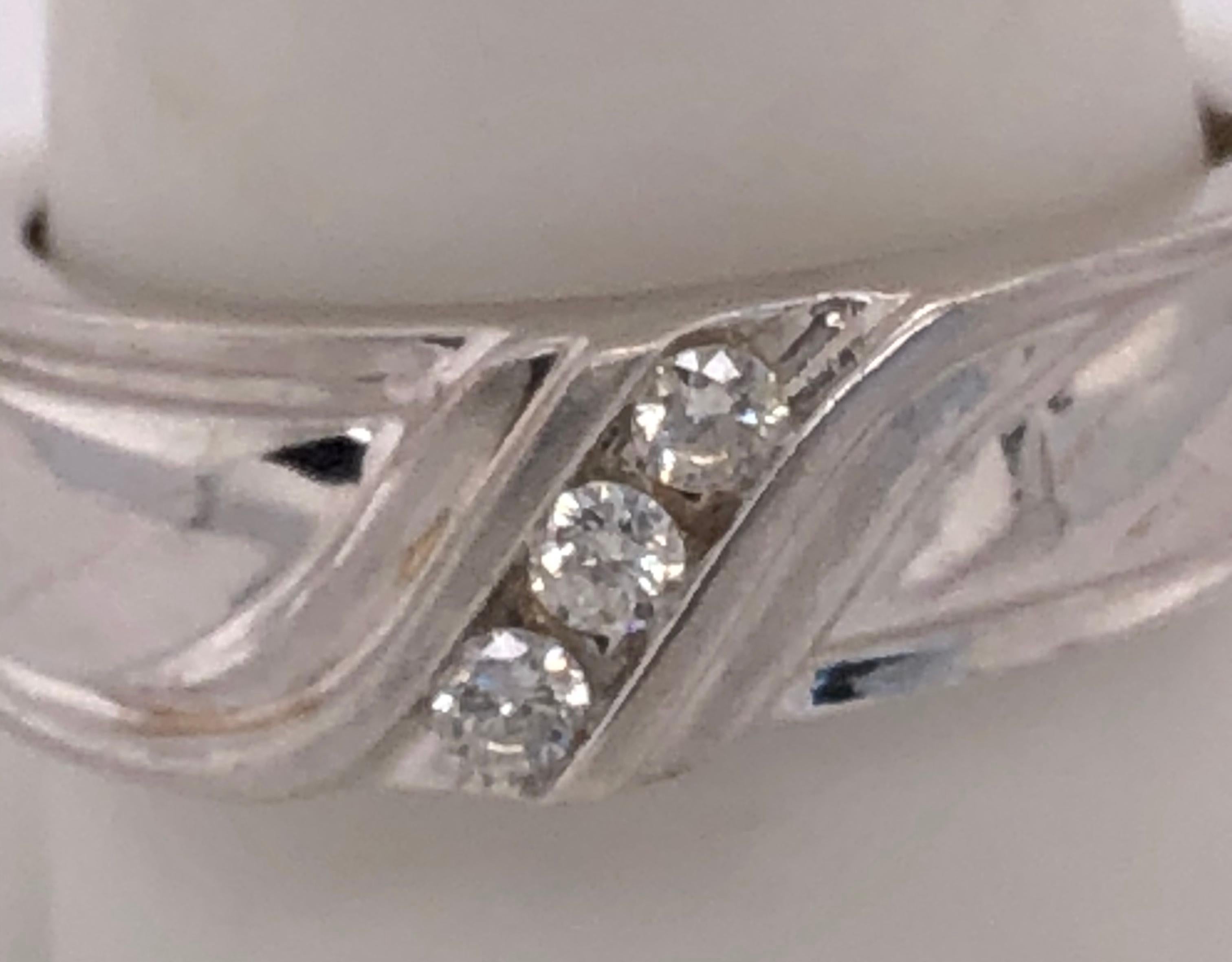 14Kt White Gold Three Diamond Ring .25 Total Diamond Weight For Sale 1