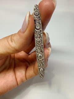 14KT white gold unisex brooch, year unknown Antique diamond brooch