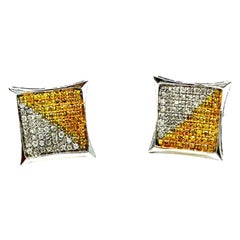 Boucles d'oreilles en or blanc 14kt avec pavé de diamants jaunes et blancs .50 carat