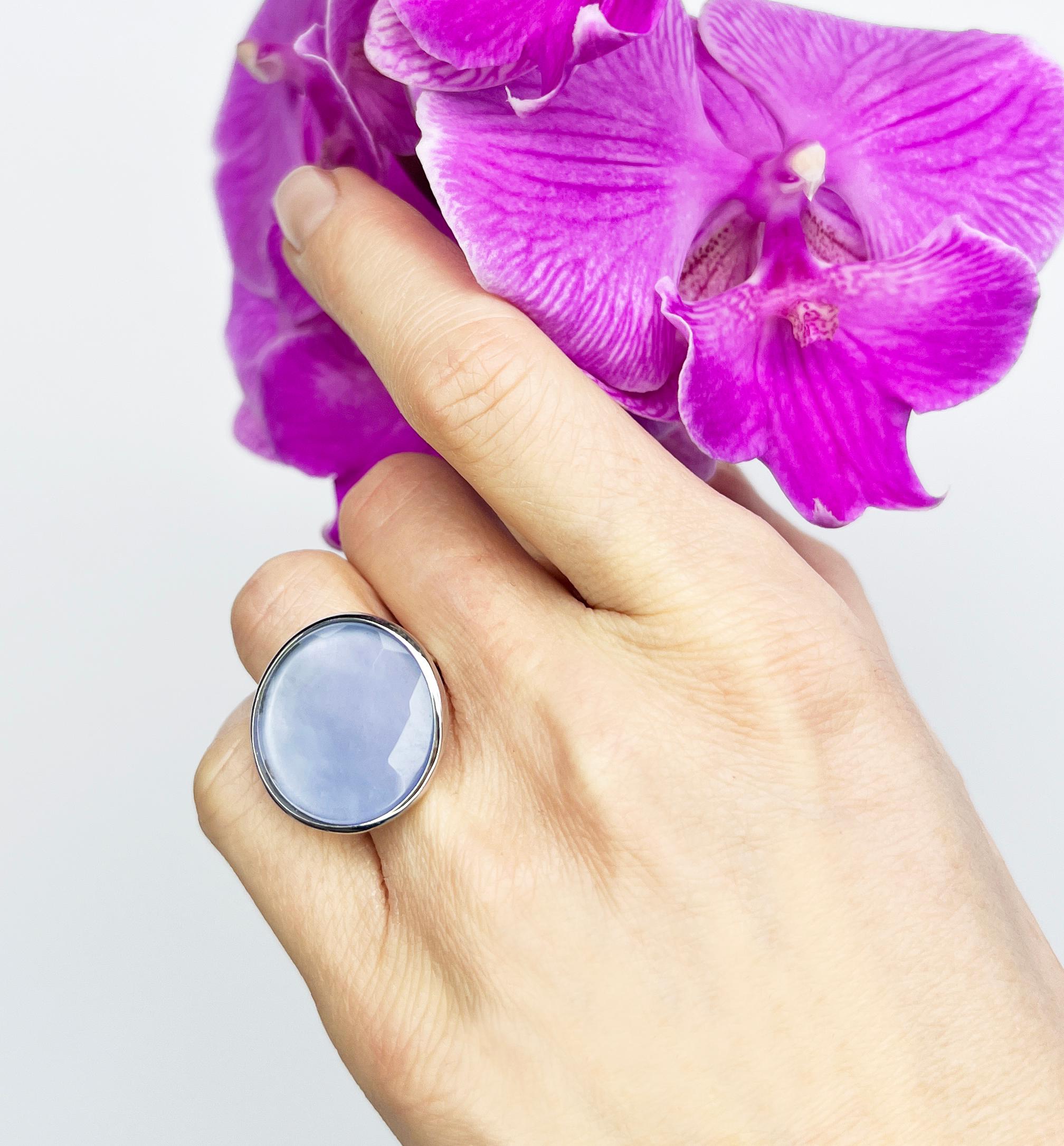 Baguette Cut 14Kt Withe Gold Natural Double Stone BlueTopaz  Fashion Cocktail  Modern Ring For Sale