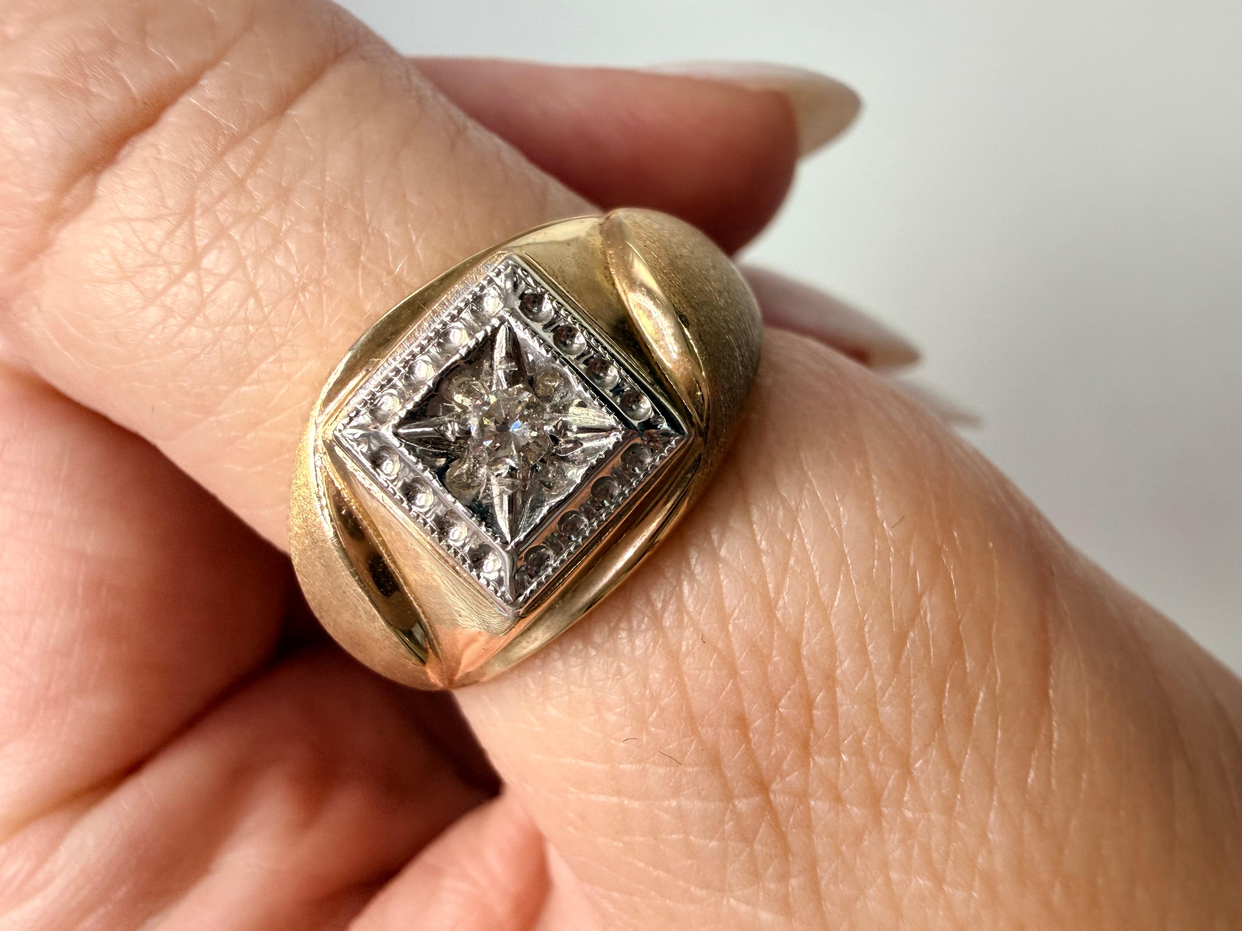 Anello con diamante giallo 14KT Anello con diamante da uomo anno sconosciuto in vendita 3