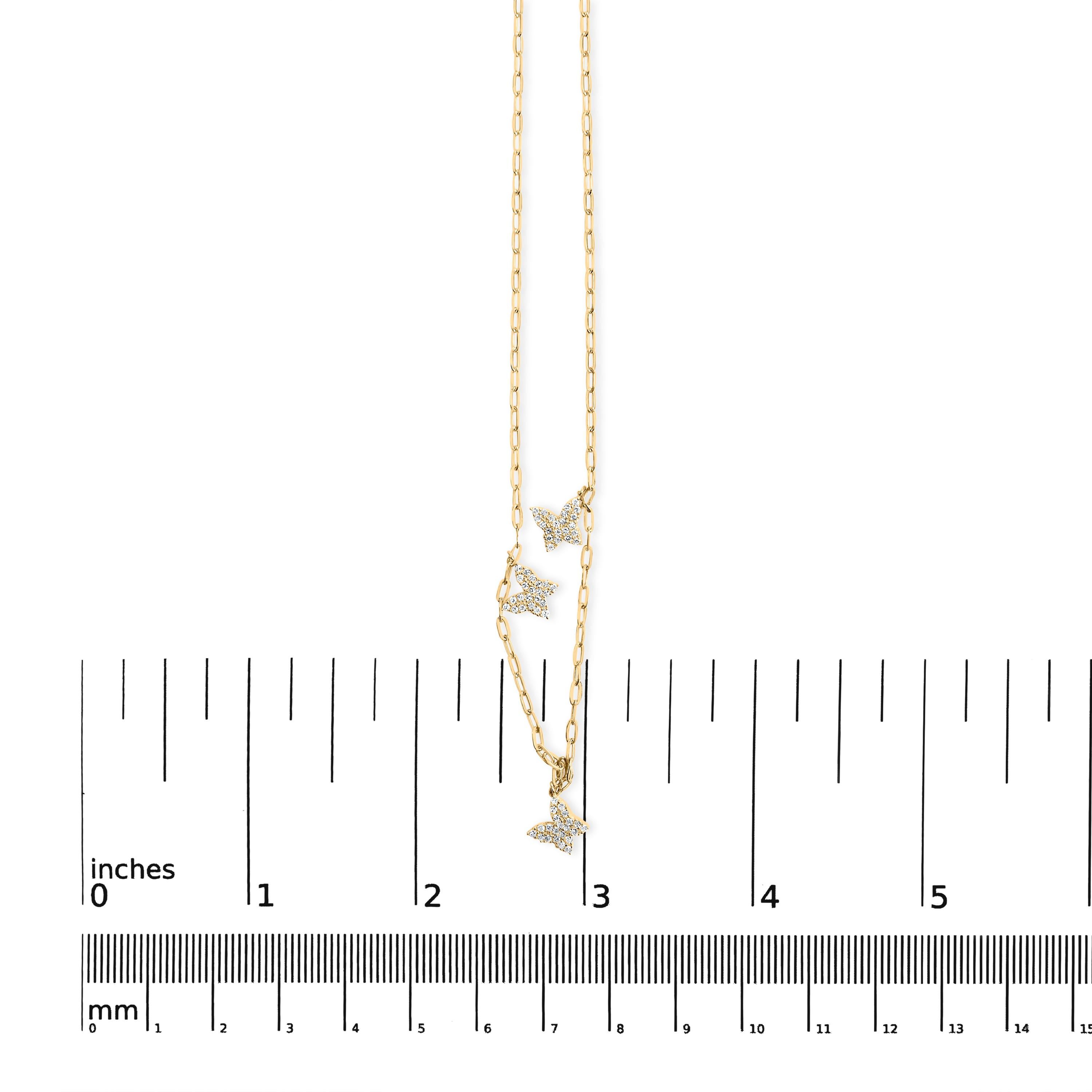 Taglio rotondo Collana in oro giallo 14KT con diamanti da 1/2 ctw con stazione a farfalla e graffetta in vendita