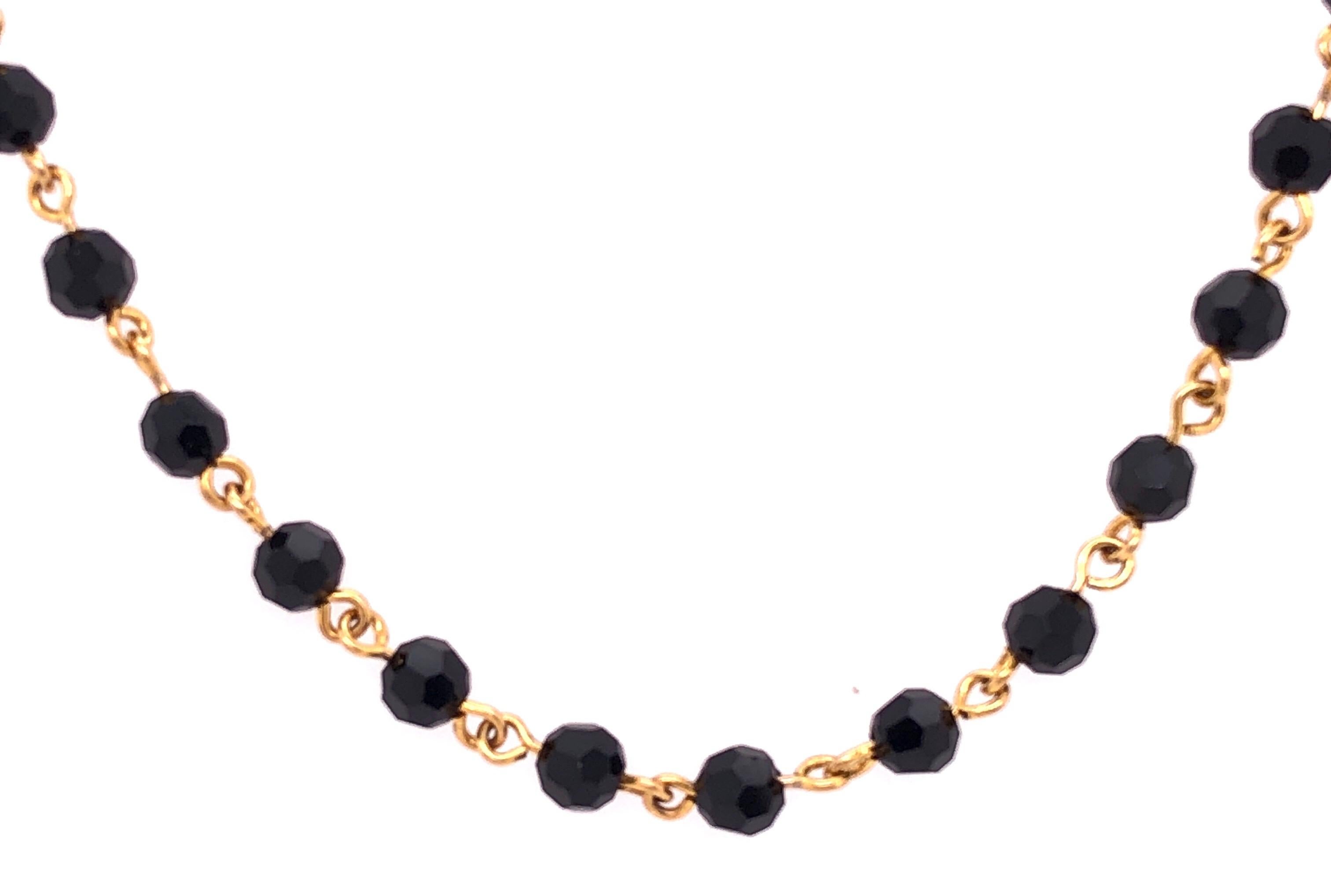 14 Karat Yellow Gold Onyx Necklace In Good Condition In Stamford, CT