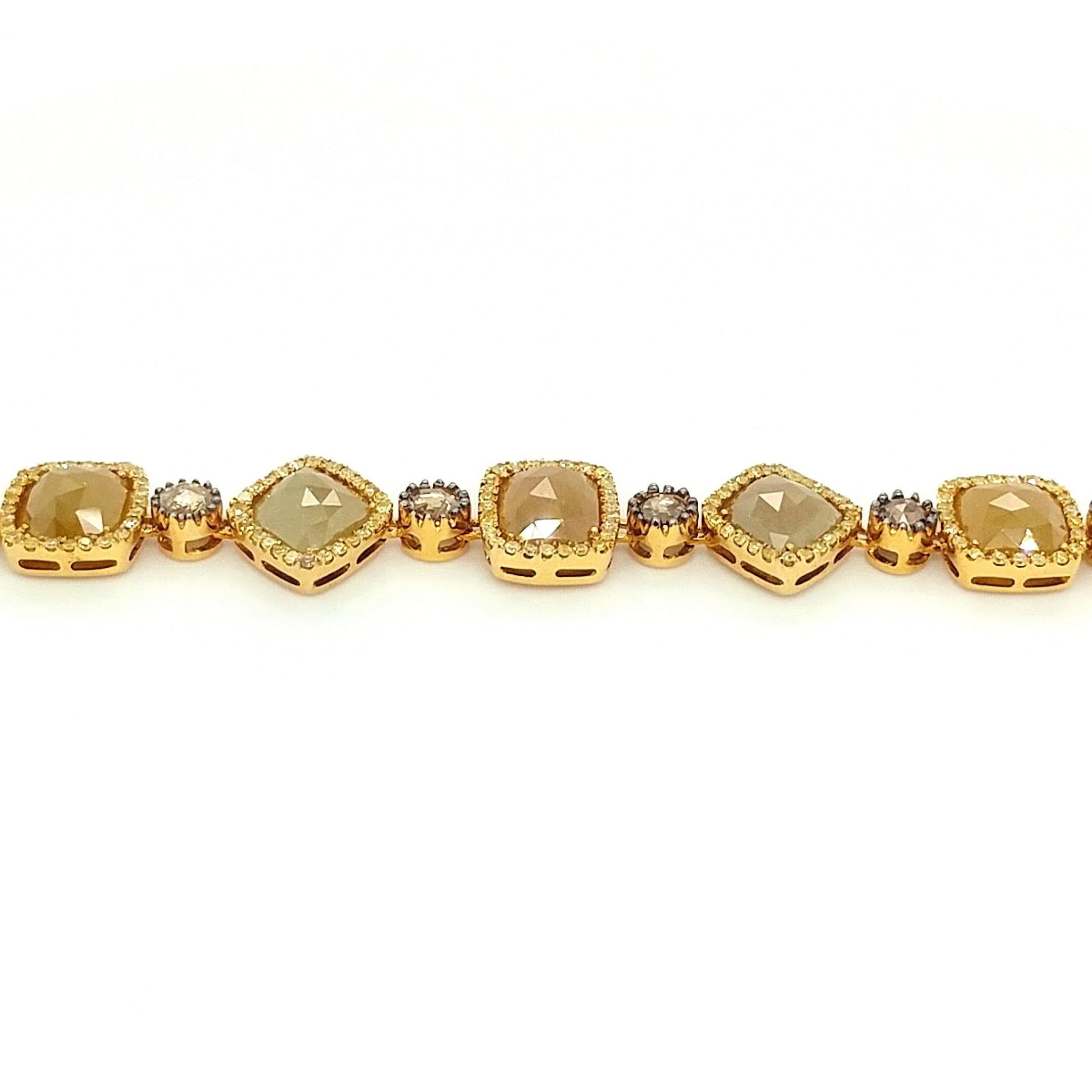 14Kt Yellow Gold 18.06ct Diamond Link Bracelet In Excellent Condition For Sale In New York, NY