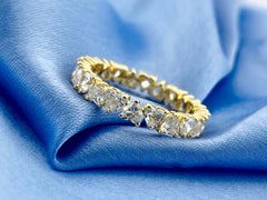 Anello Eternity in oro giallo 14 carati con diamante naturale da 2,20 carati a taglio a cuore