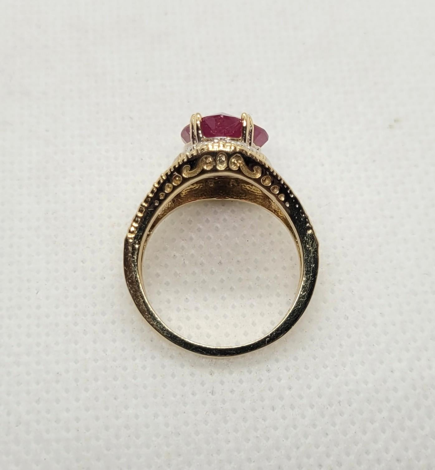 Taglio a goccia Anello in oro giallo 14kt con rubino perlato da 4,15 carati, misura 6,5, rapporto gemmologico, filigrana, 6 gr. in vendita