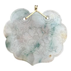 14kt Yellow Gold 56.69 grams carved lucky Chinese green, jade large pendant