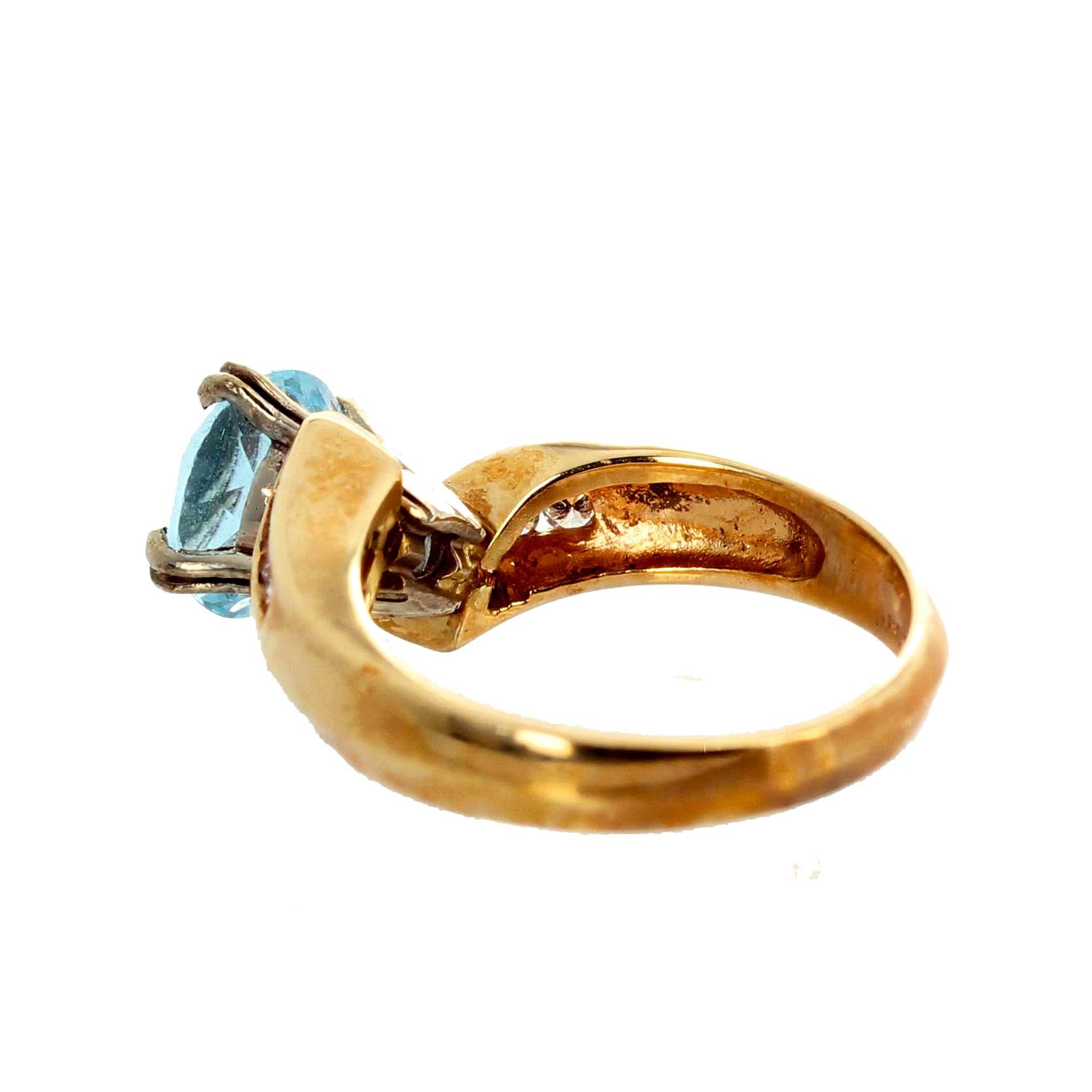Women's or Men's AJD Brilliant Glowing 14 Karat Yellow Gold Aquamarine and Diamonds Ring For Sale