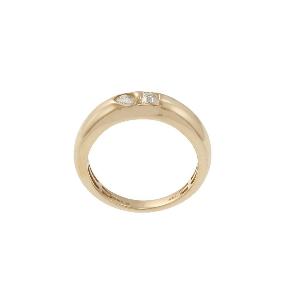 14KT Yellow Gold Bezel-Set Pear and Emerald Cut Diamond Band In New Condition For Sale In New York, NY
