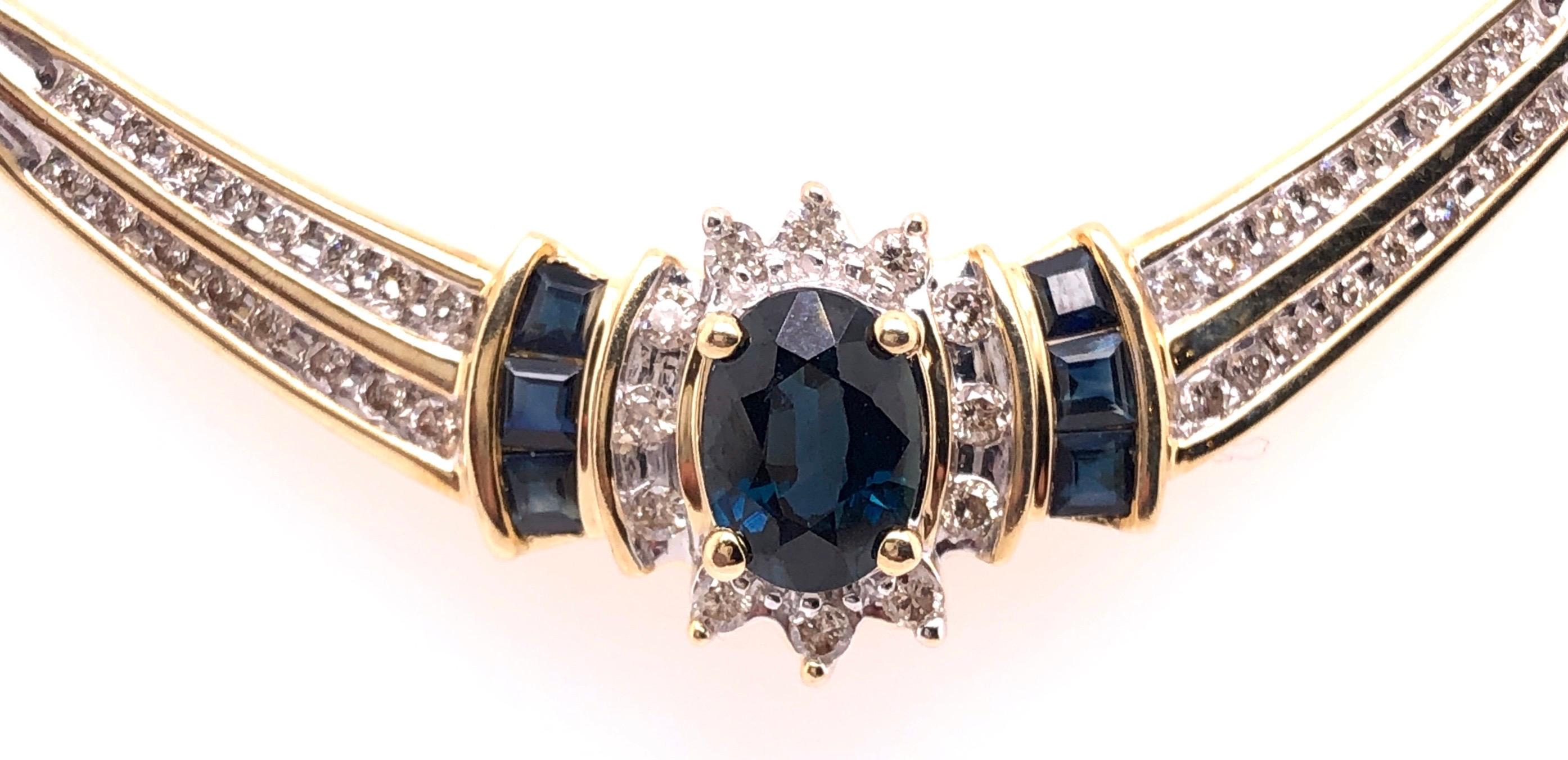 14 Karat Yellow Gold Cable Necklace with Oval Sapphire 1.00 Total Diamond Weight In Good Condition For Sale In Manhasset, NY