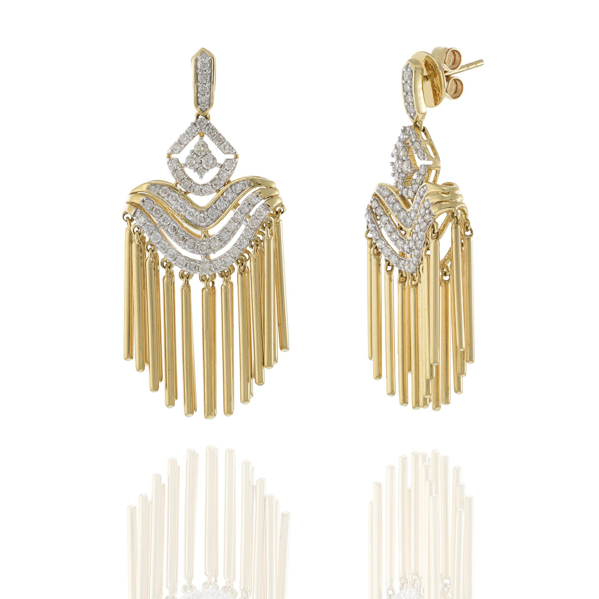Taglio rotondo Orecchini Chandelier in oro giallo 14KT con diamanti in vendita