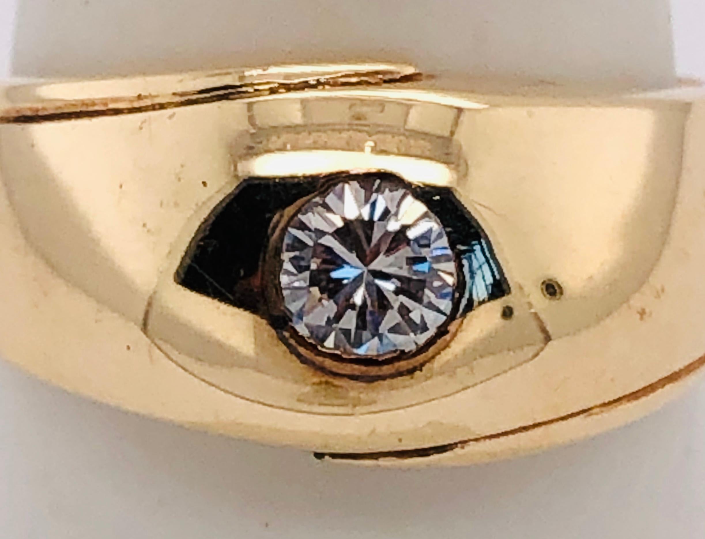 Women's or Men's 14 Karat Yellow Gold Contemporary Ring with Diamond 0.33 Total Diamond Weight For Sale