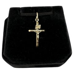 14kt Yellow Gold Crucifix Pendant – New Condition, 1.4 Grams