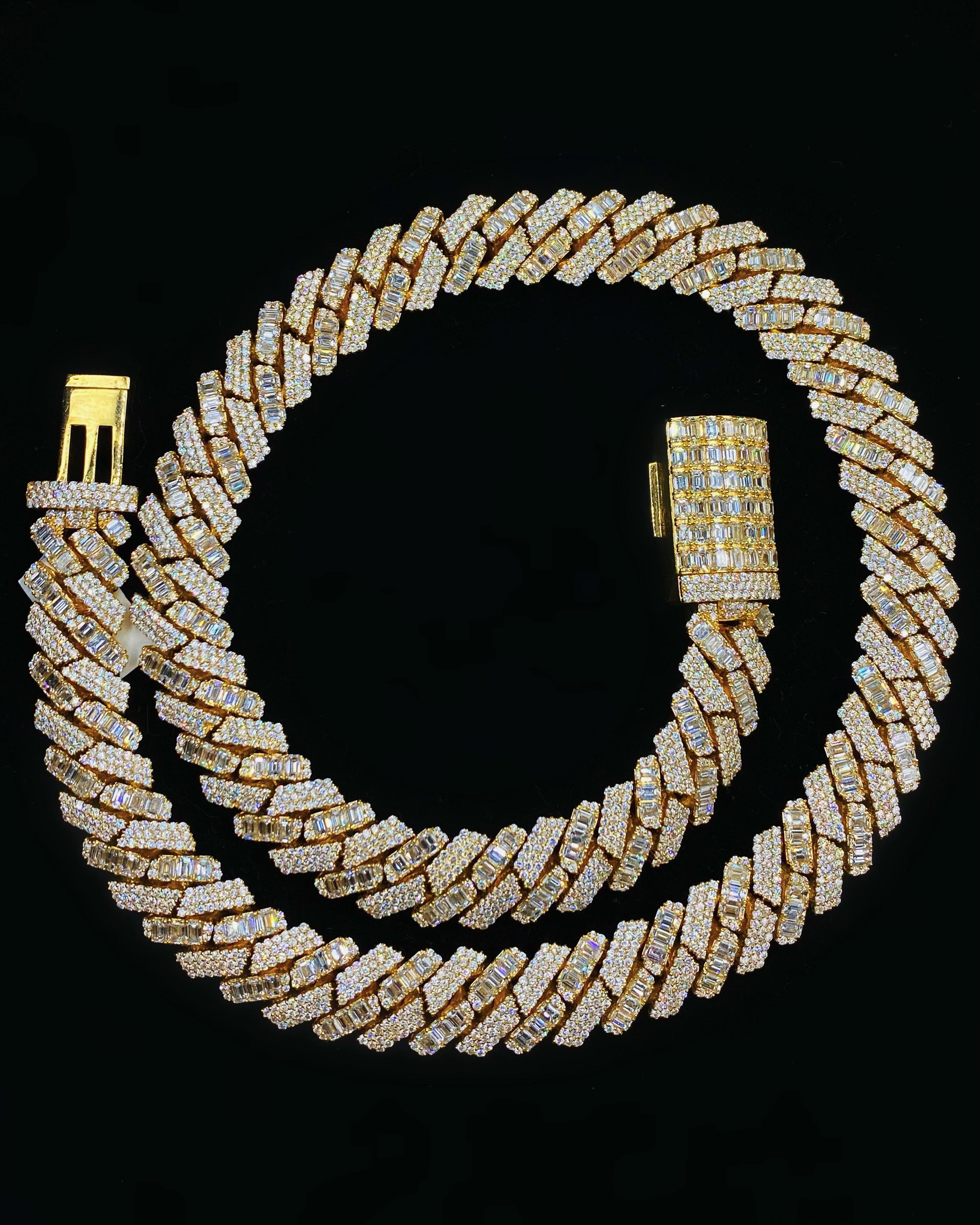 14kt Yellow Gold Cuban Link Chain with 65.10ct Diamonds In Excellent Condition For Sale In New York, NY