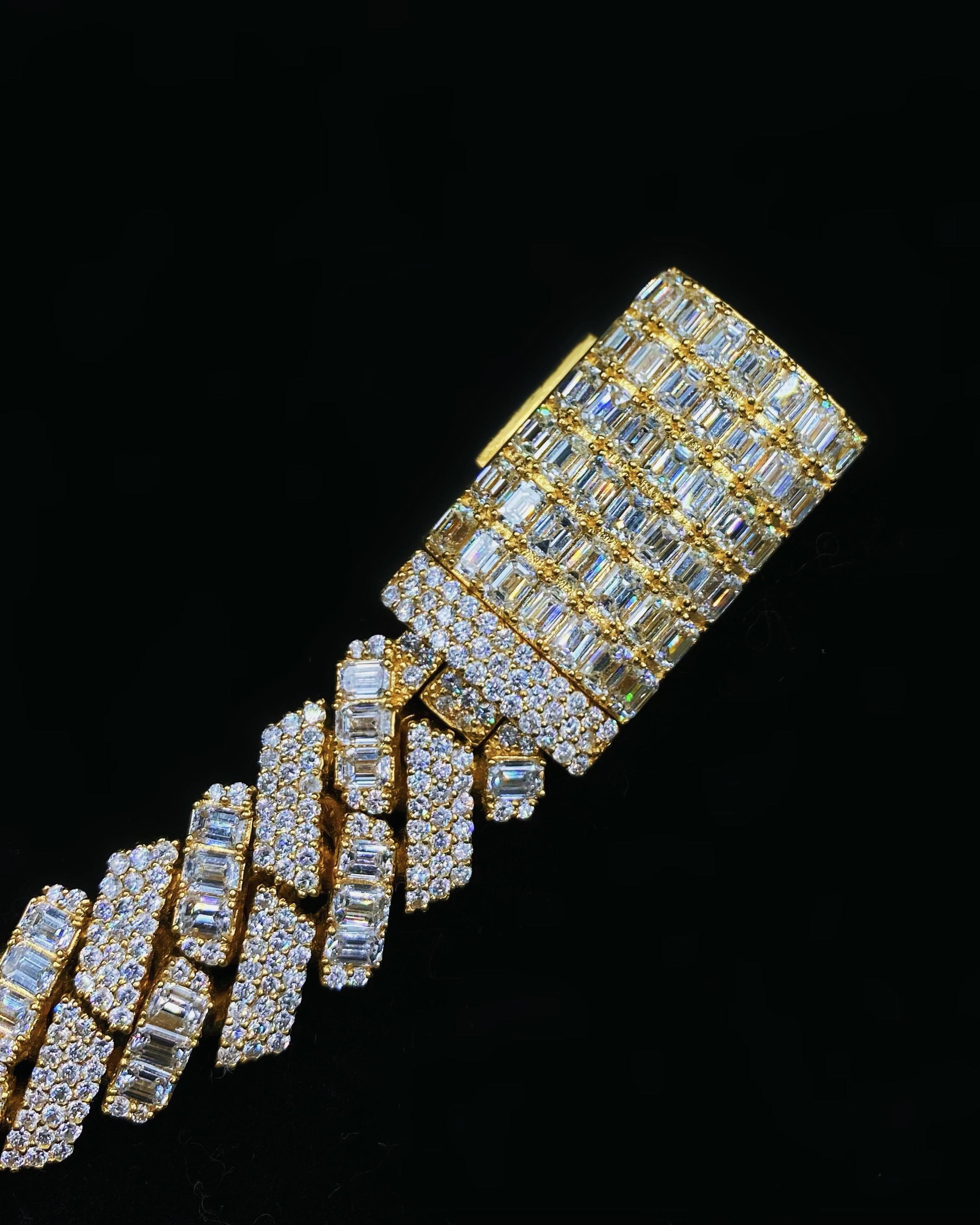 14kt Yellow Gold Cuban Link Chain with 65.10ct Diamonds For Sale 1