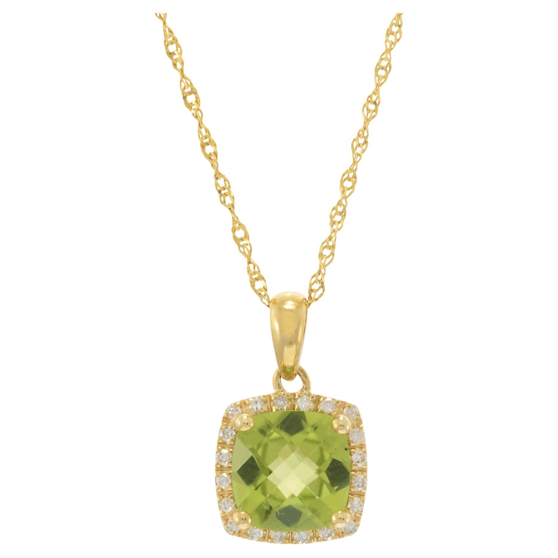 14KT Yellow Gold Cushion-Cut Peridot and Diamond Pendant with Chain