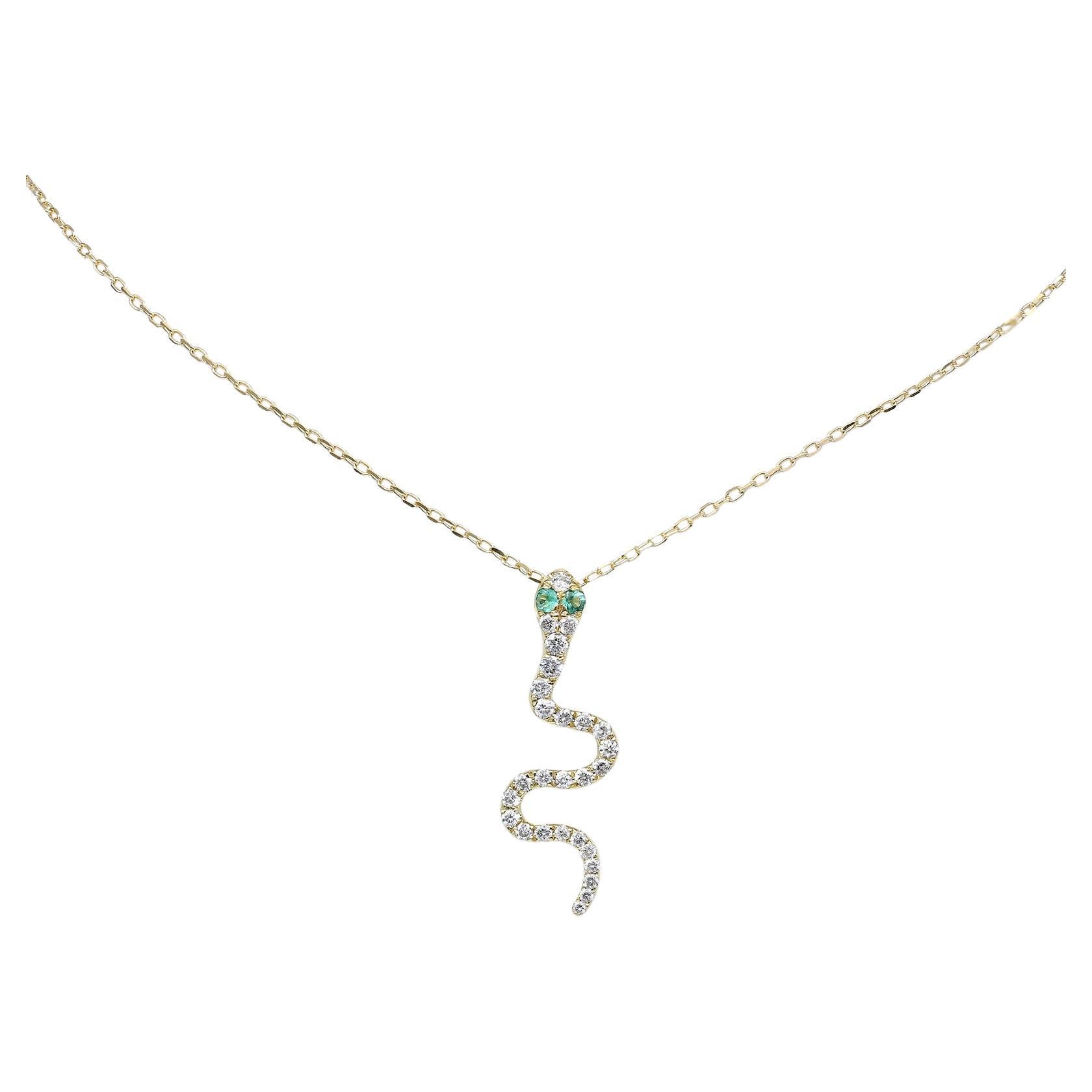 Collana con ciondolo a forma di serpente in oro giallo 14KT con diamanti e smeraldi