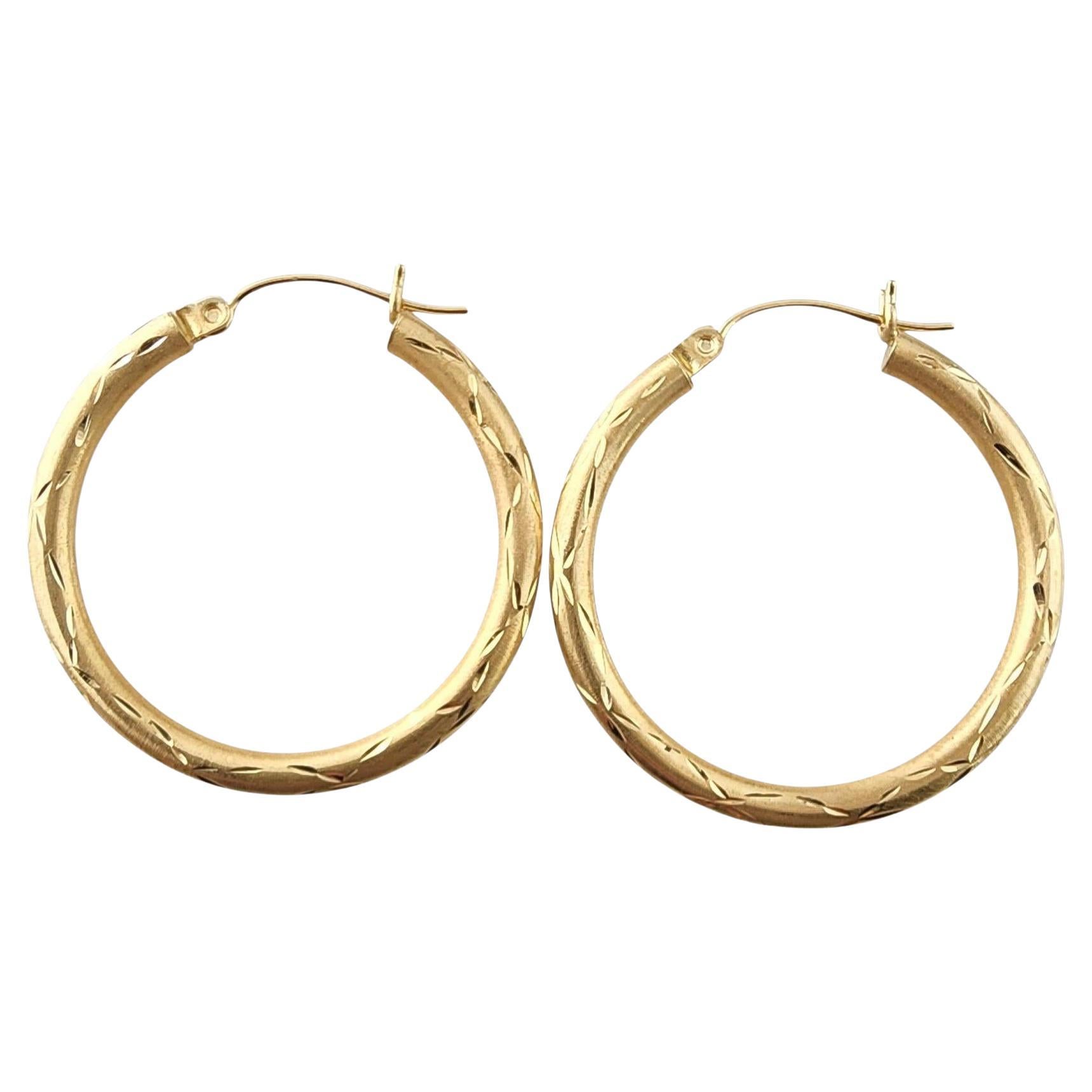 Boucles d'oreilles en or jaune 14kt avec diamant #23092