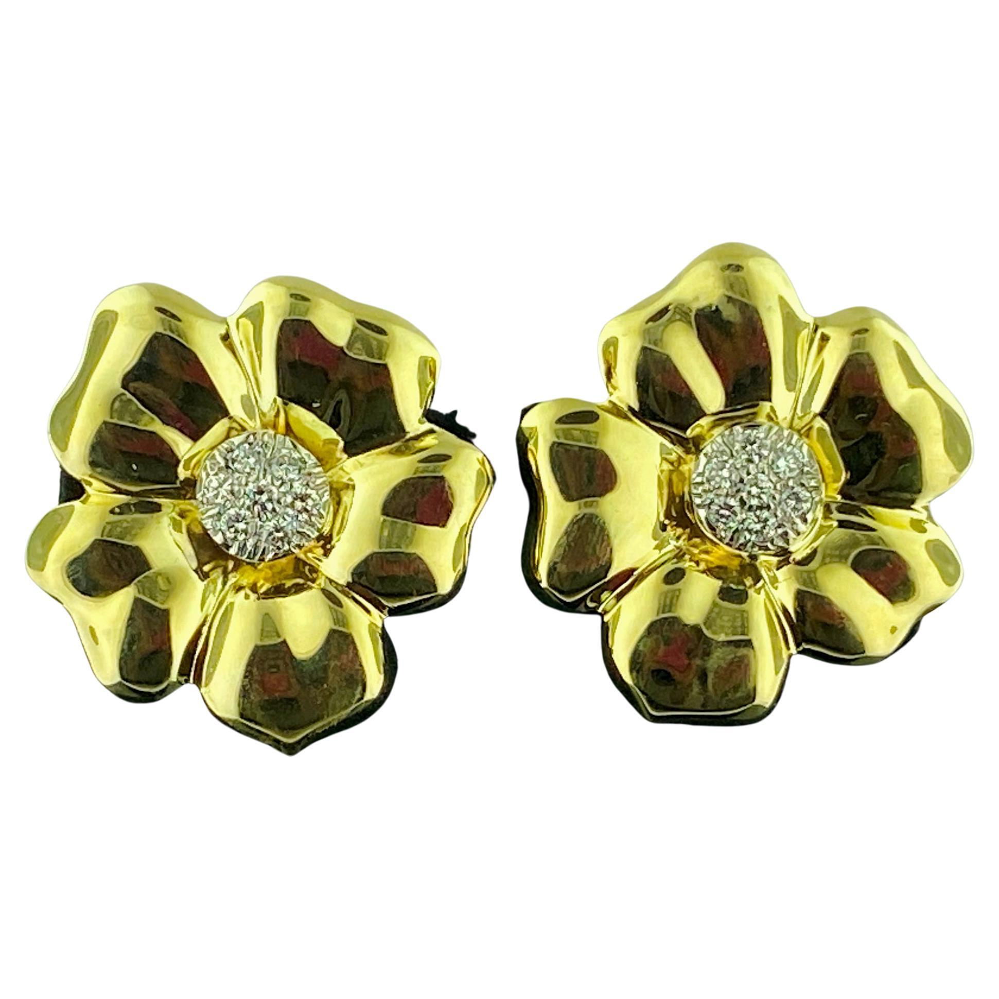 14KT Yellow Gold & Diamond Flower Earrings For Sale