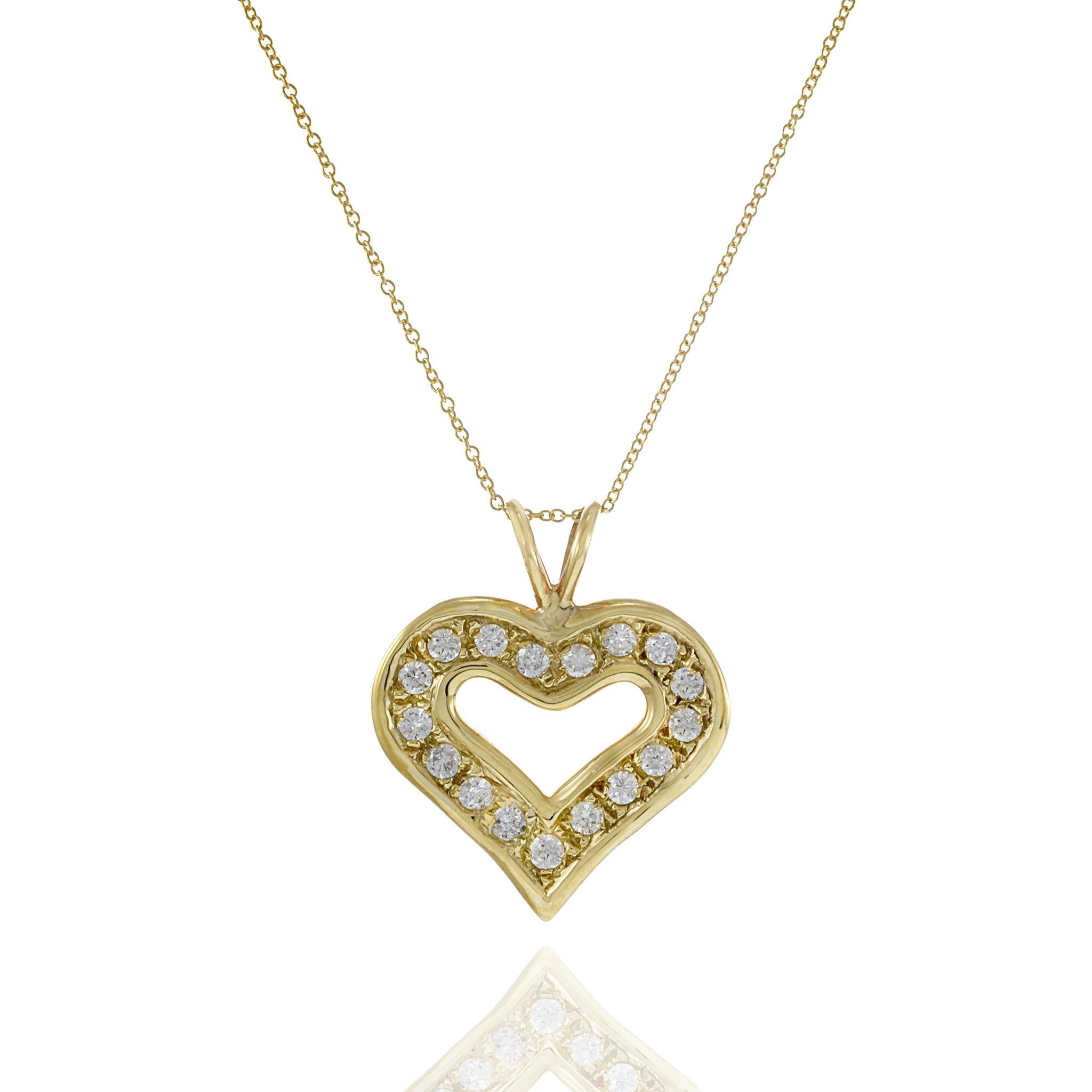 Modern 14KT Yellow Gold Diamond Heart Pendant Necklace For Sale