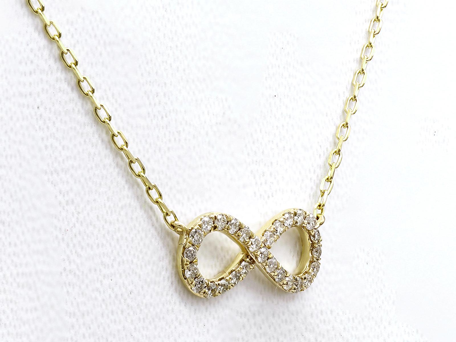 Collier pendentif infini en or jaune 14KT avec diamants en vente 3